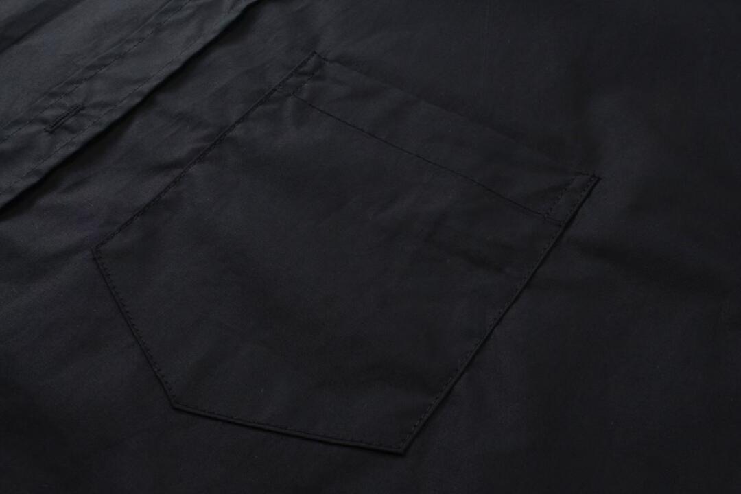 Balenciaga模糊容解可乐直喷印花短袖衬衫・快適な着心地