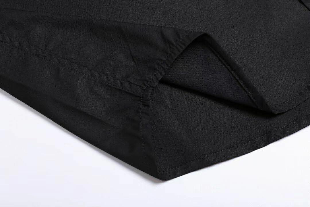 Balenciaga模糊容解可乐直喷印花短袖衬衫・快適な着心地