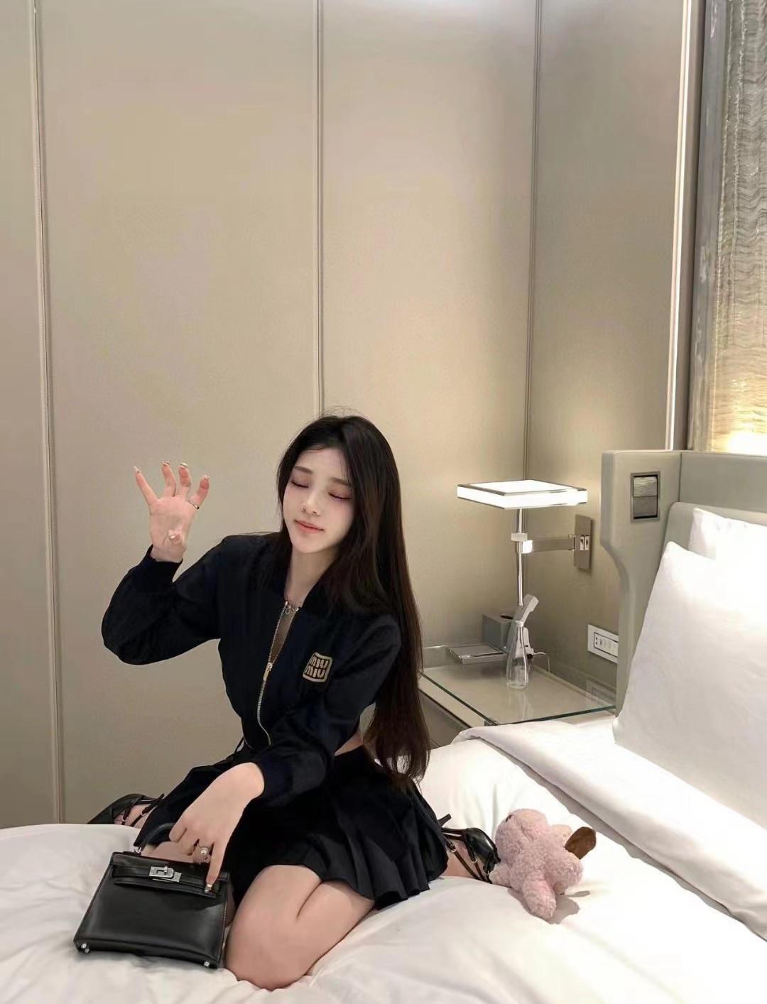 路易威登 Louis Vuitton 高定典藏名品高定成衣时装外套连衣裙衬衫T恤 #60830C58 4