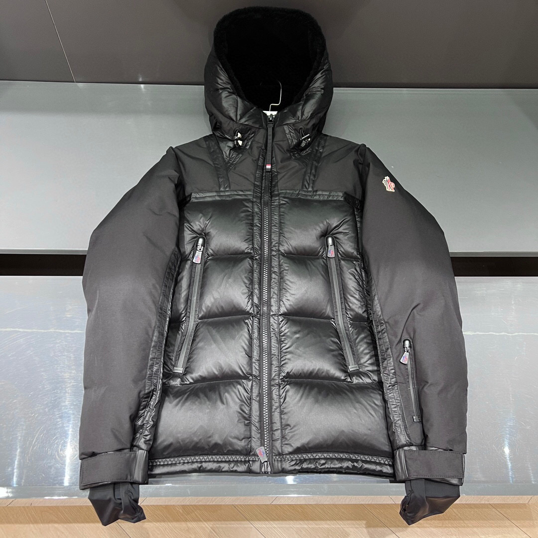 【新品】原单‼️ ‼️ 柜台2.2W高端户外滑雪服 不满意包退！ Mon家族纵横款滑雪服亮相发售.代工厂