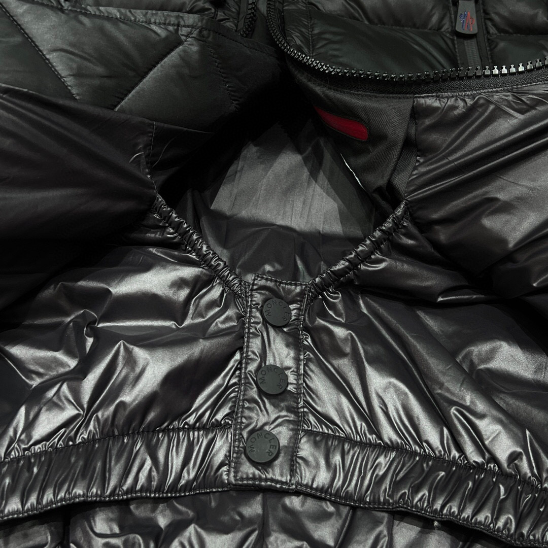 【新品】原单‼️ ‼️ 柜台2.2W高端户外滑雪服 不满意包退！ Mon家族纵横款滑雪服亮相发售.代工厂