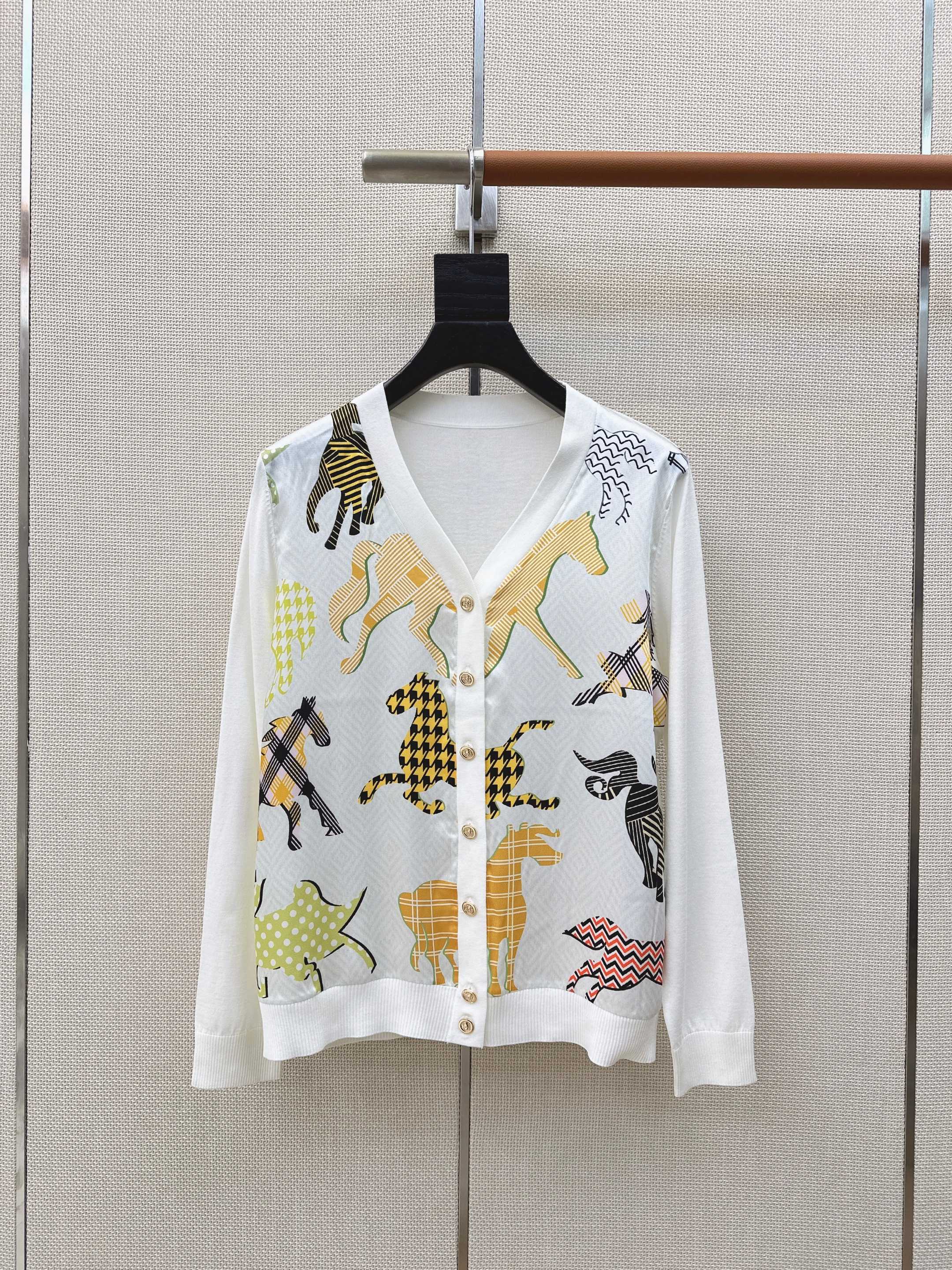 에르메스 여성 가디건 137055 Hermes Cardigan 썸네일 이미지