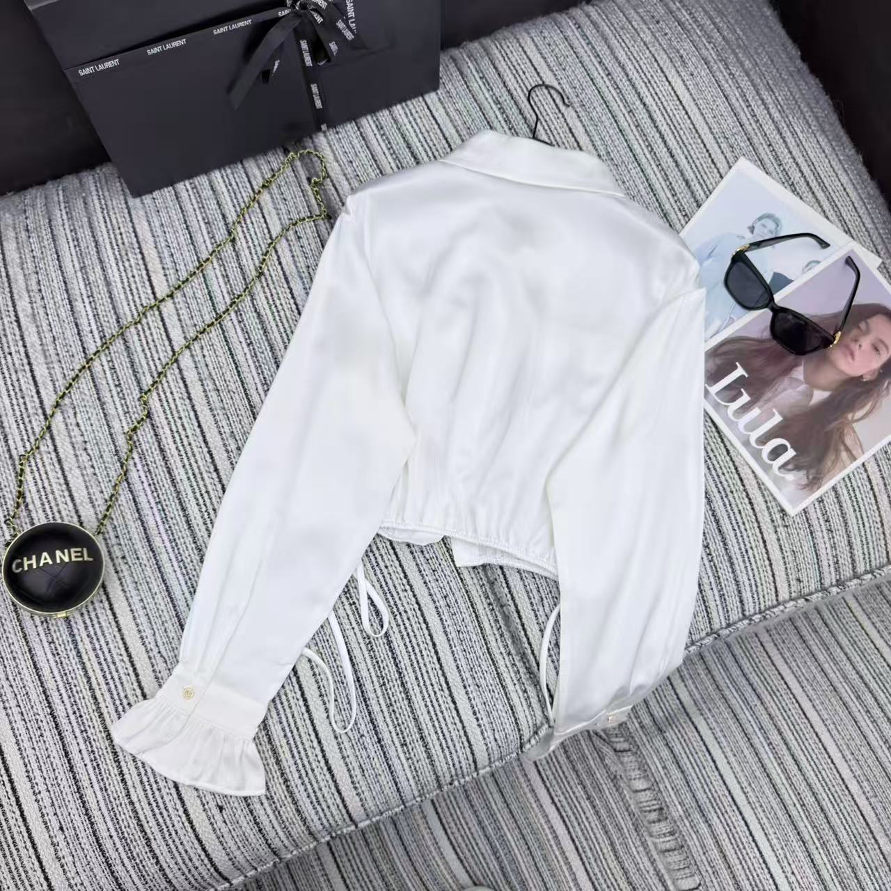 생로랑 메탈릭 로고 크롭트 셔츠 103296 상세 이미지 8