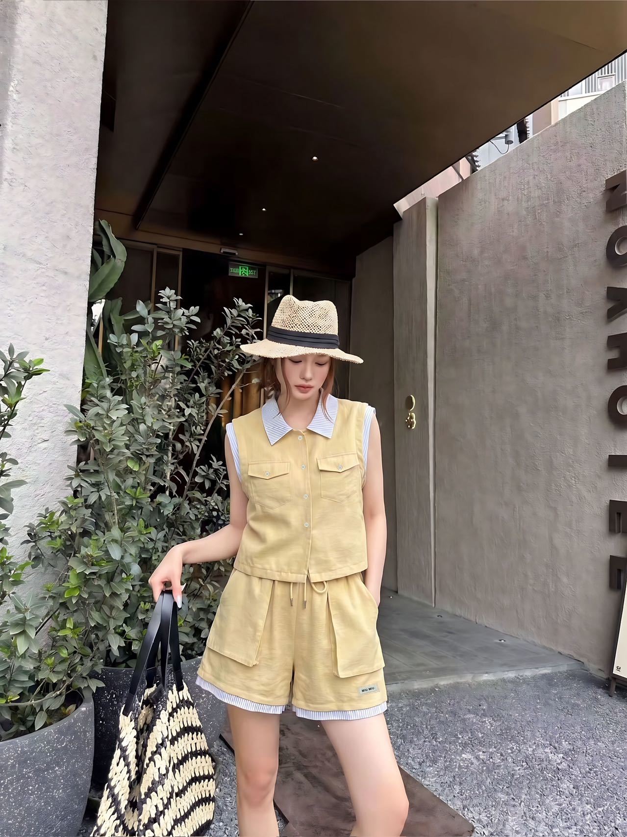 미우미우 여성 세트 101265 Miu Miu Set