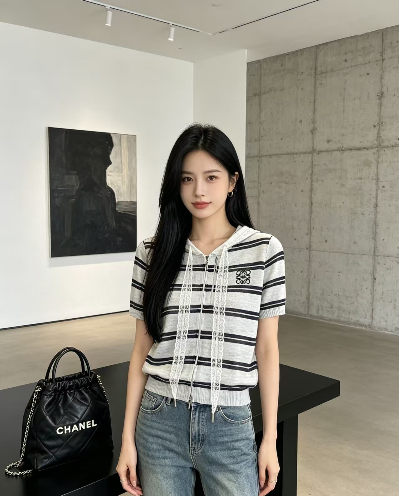 로에베 여성 로고 자수 스트라이프 슬림핏 반팔 니트 레플리카 45182 Loewe Women T Shirt