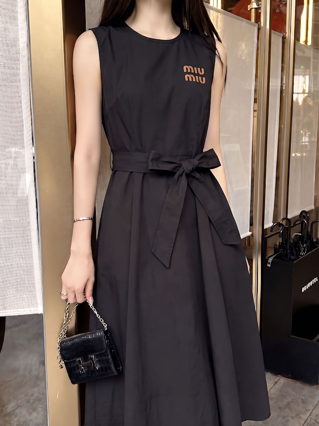 미우미우 여성 자수 벨트 민소매 원피스 레플리카 45812 Miu Miu Women Dress