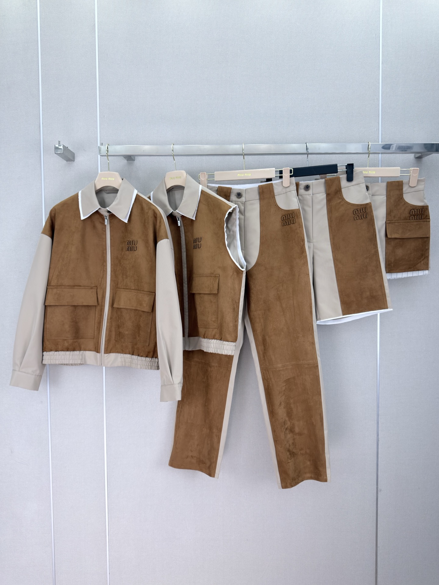 미우미우 여성 바지 101243 Miu Miu Pants