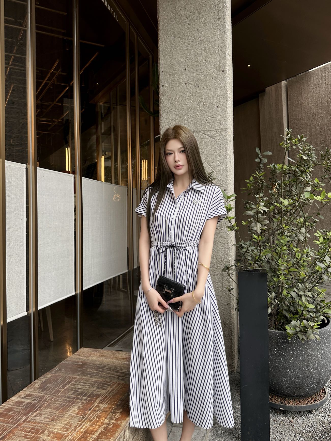 프라다 여성 스트라이프 프릴 A라인 슬림핏 셔츠 원피스 레플리카 45794 Prada Women Dress
