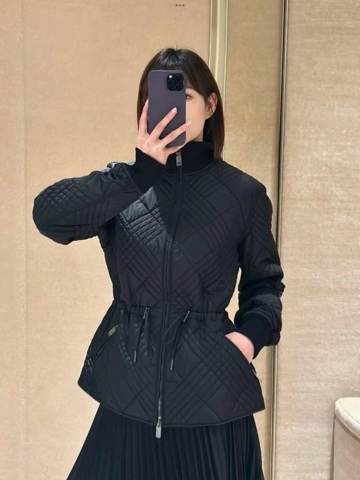 버버리 다이아몬드 퀼팅 코튼 스탠드 카라 자켓 148774