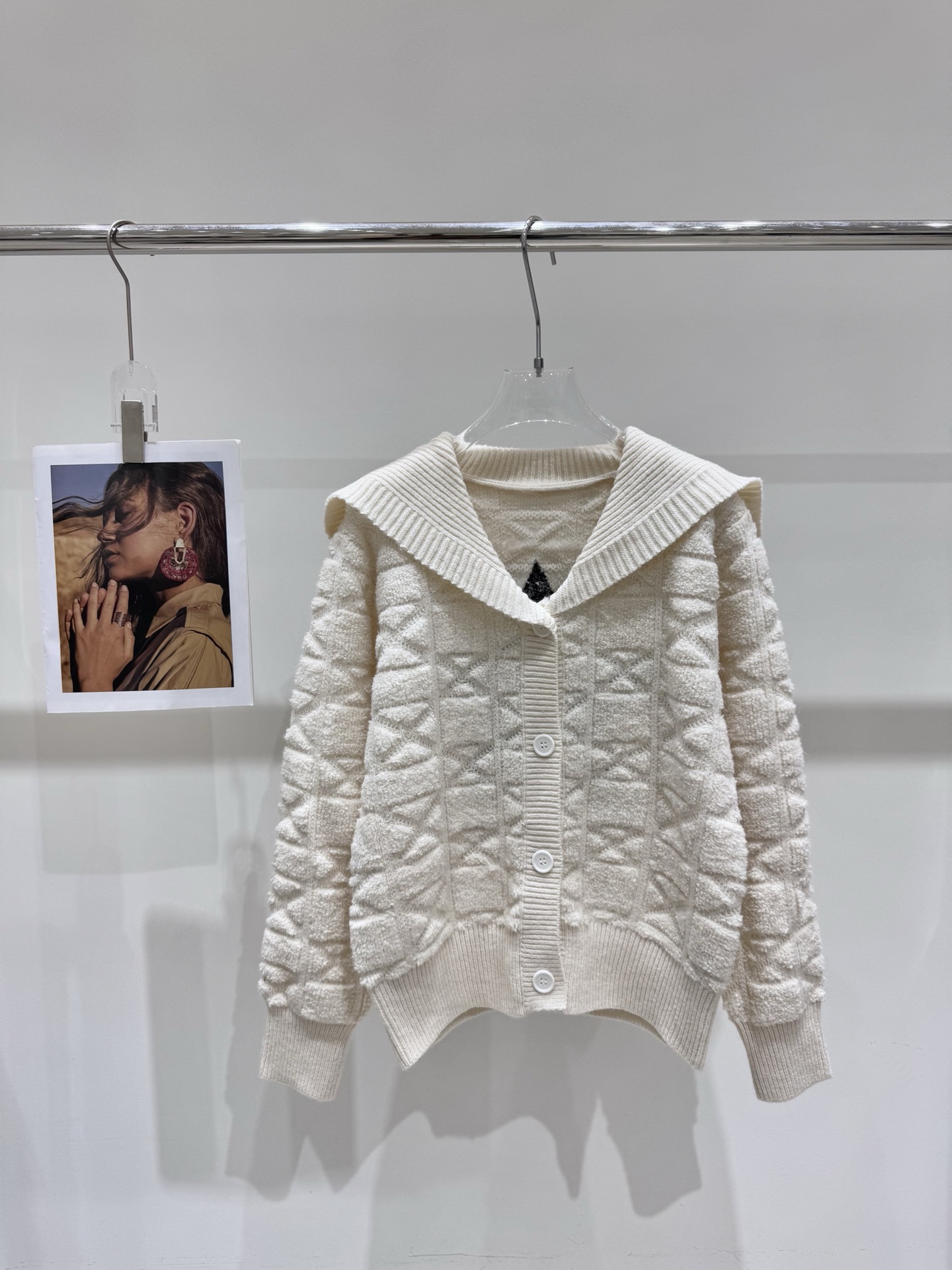 NO:610009,Real photos of the new DIO* navy collar rhombus star embroidered sweater jacket, dior, jackets & coats, sweaters, alexander wang19860909实拍图 新款DIO*海军领菱格星星刺绣毛衣外套,,dior,jackets & coats,sweaters,alexander wang,Women's clothing