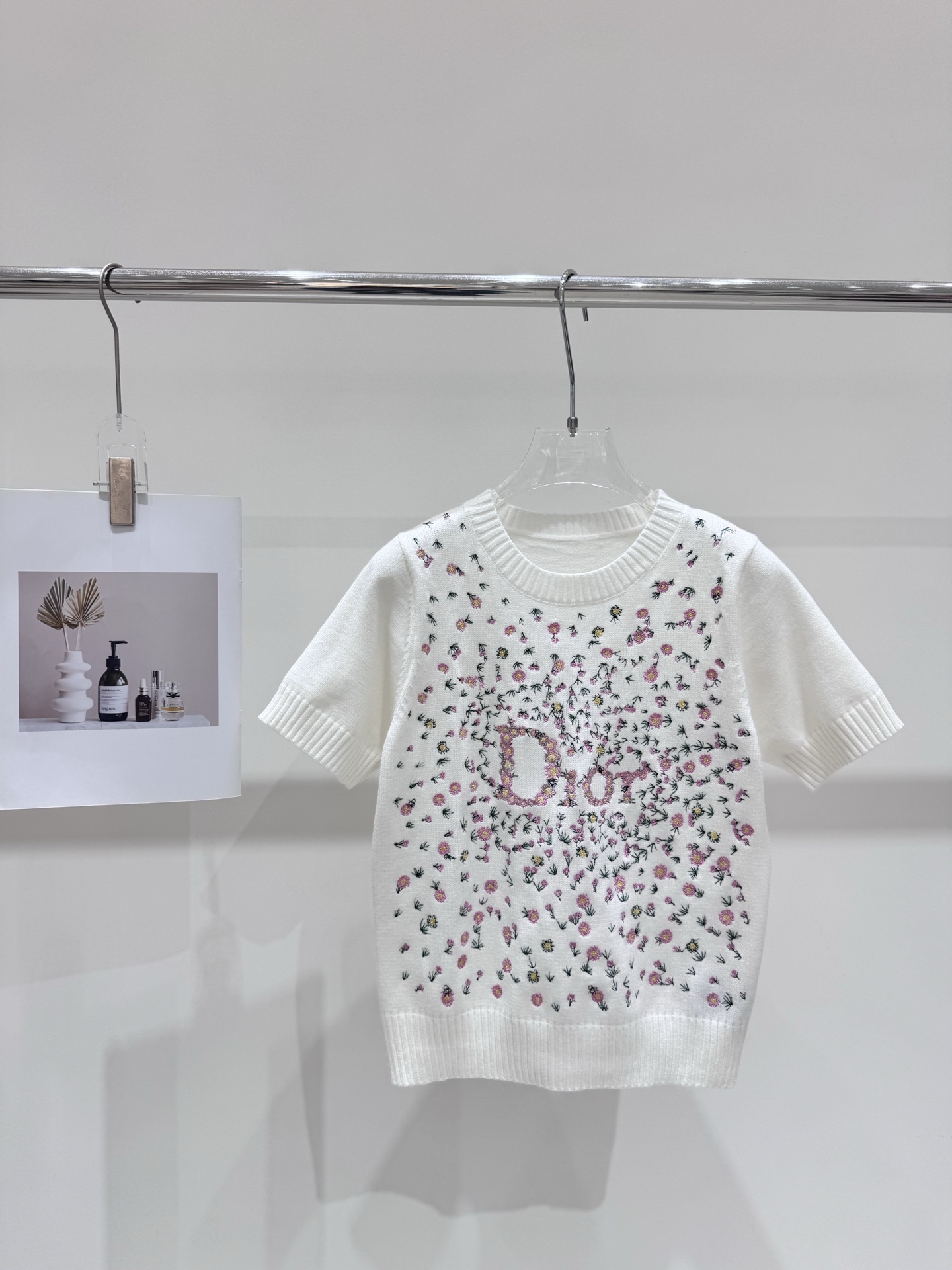 NO:758931,Actual pictures of the new DIO* heavy embroidered flower knitted short-sleeved, dior, T-shirt,19860909实拍图新款DIO*重工刺绣花朵针织短袖,,dior,T-shirt,,Women's clothing