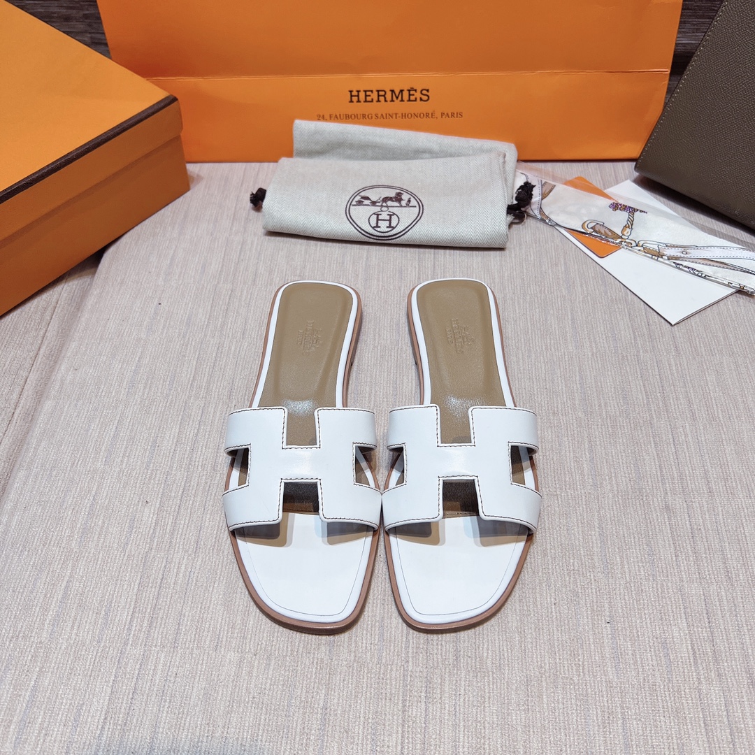 Hermes 1: 1
 Sapatos Sandálias Pele de cabra carneiro