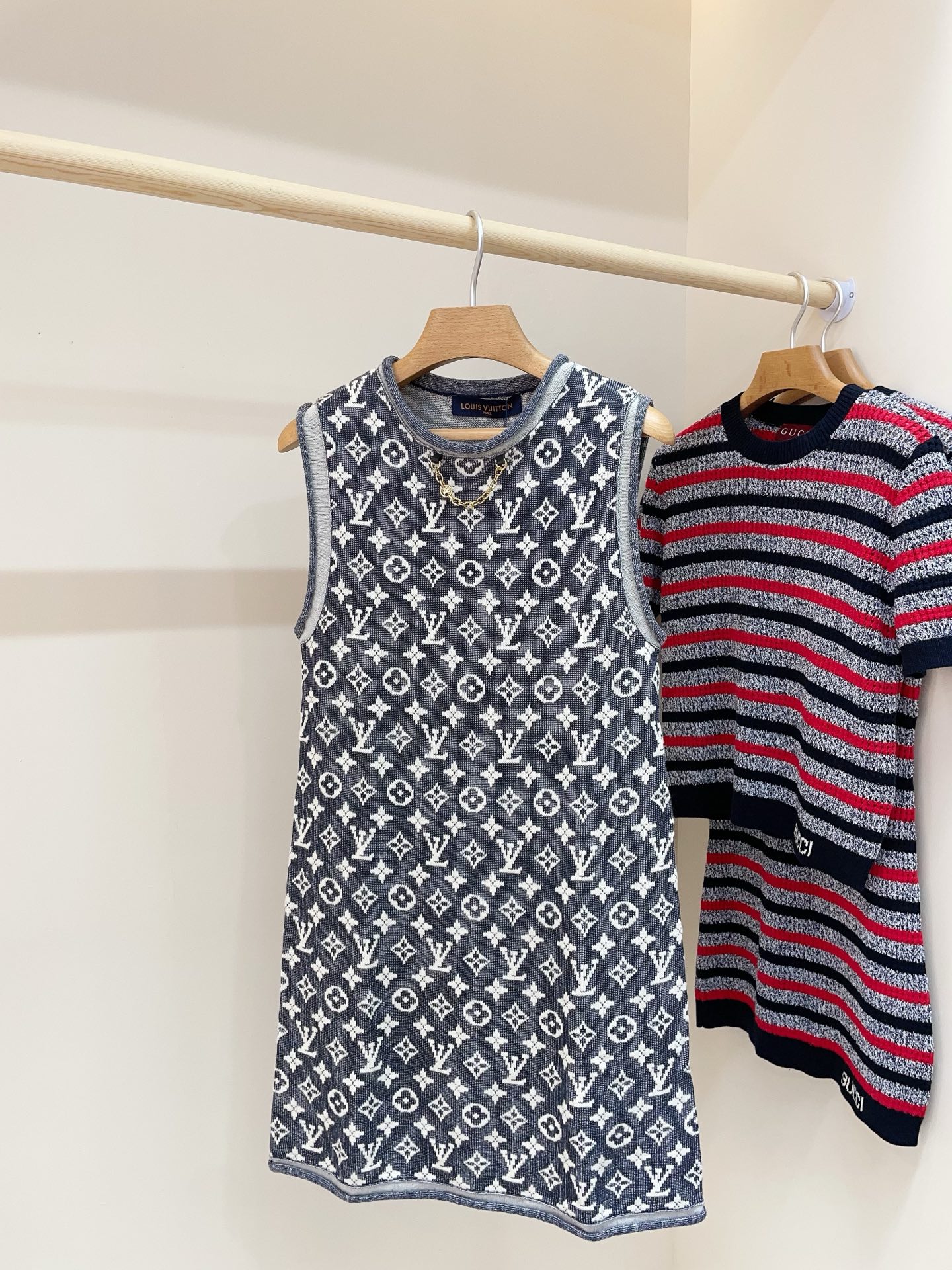 Louis Vuitton Monogram Jacquard Knit Sleeveless Dress, Gray, Summer 2025 3 i1748005630471 5707 0 1