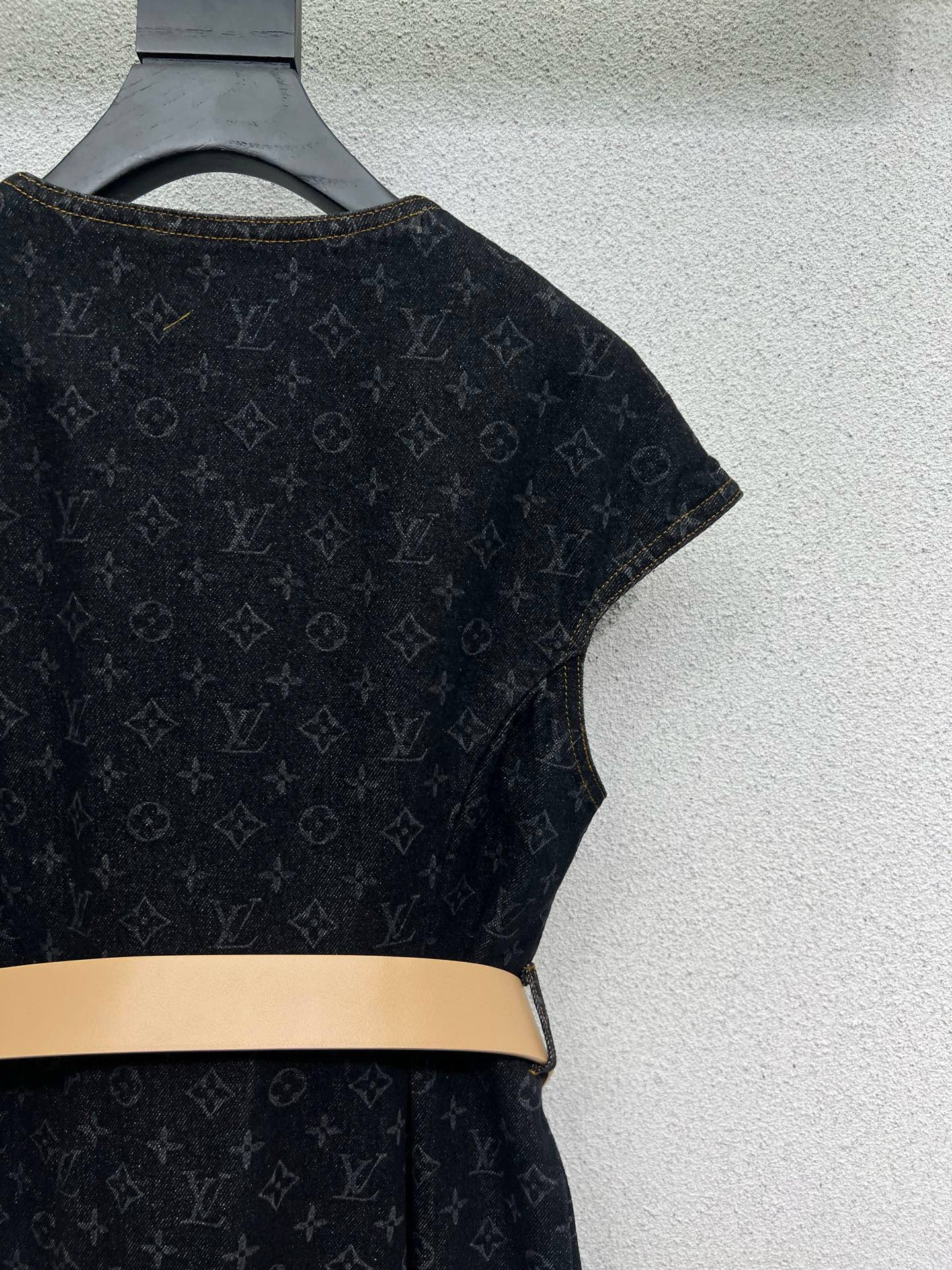 Louis Vuitton Monogram Denim Dress, Sleeveless Mini Dress with Belt 5 i1741696151372 1800 0 4