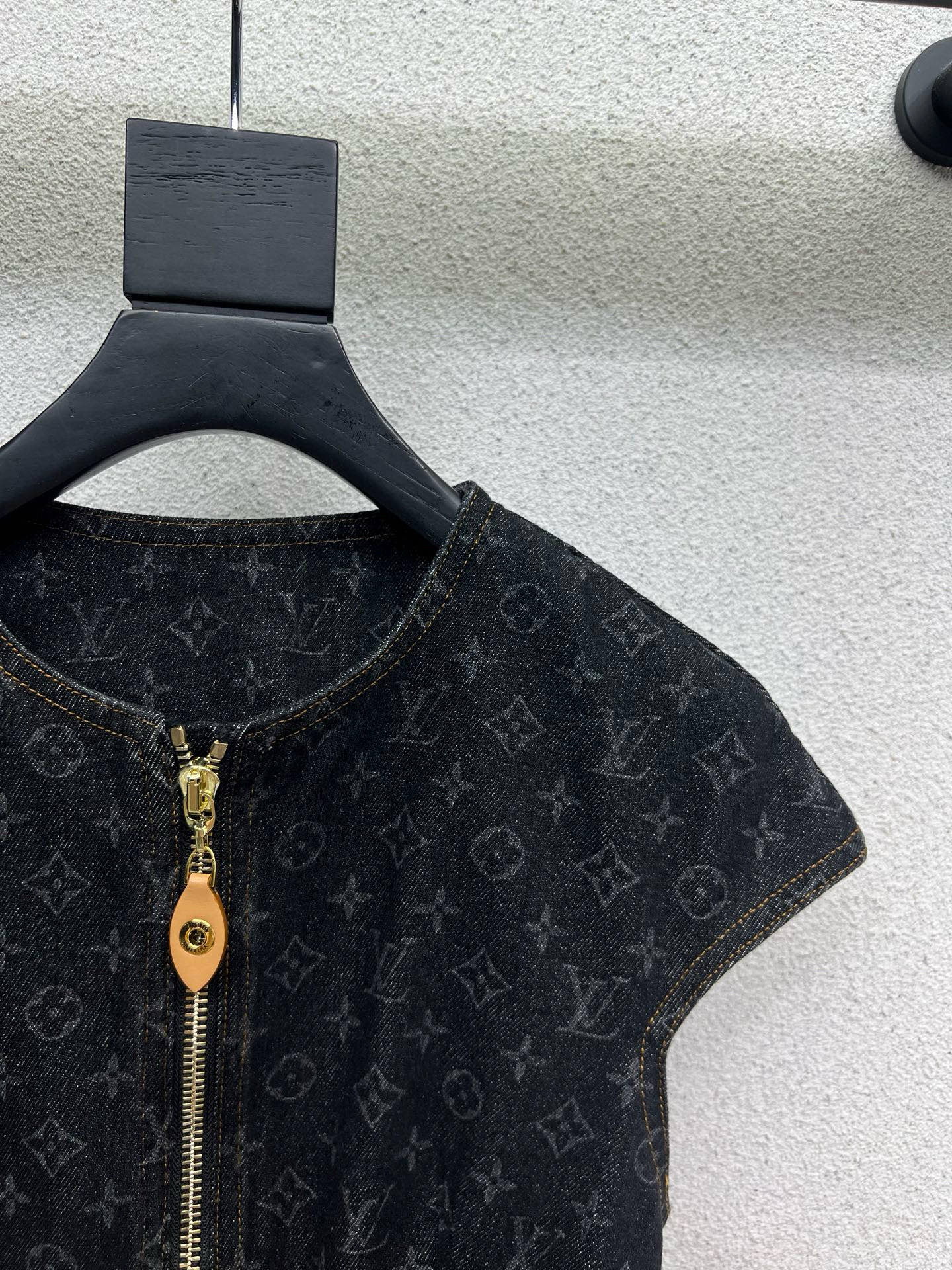 Louis Vuitton Monogram Denim Dress, Sleeveless Mini Dress with Belt 2 i1741696151380 3943 0 1