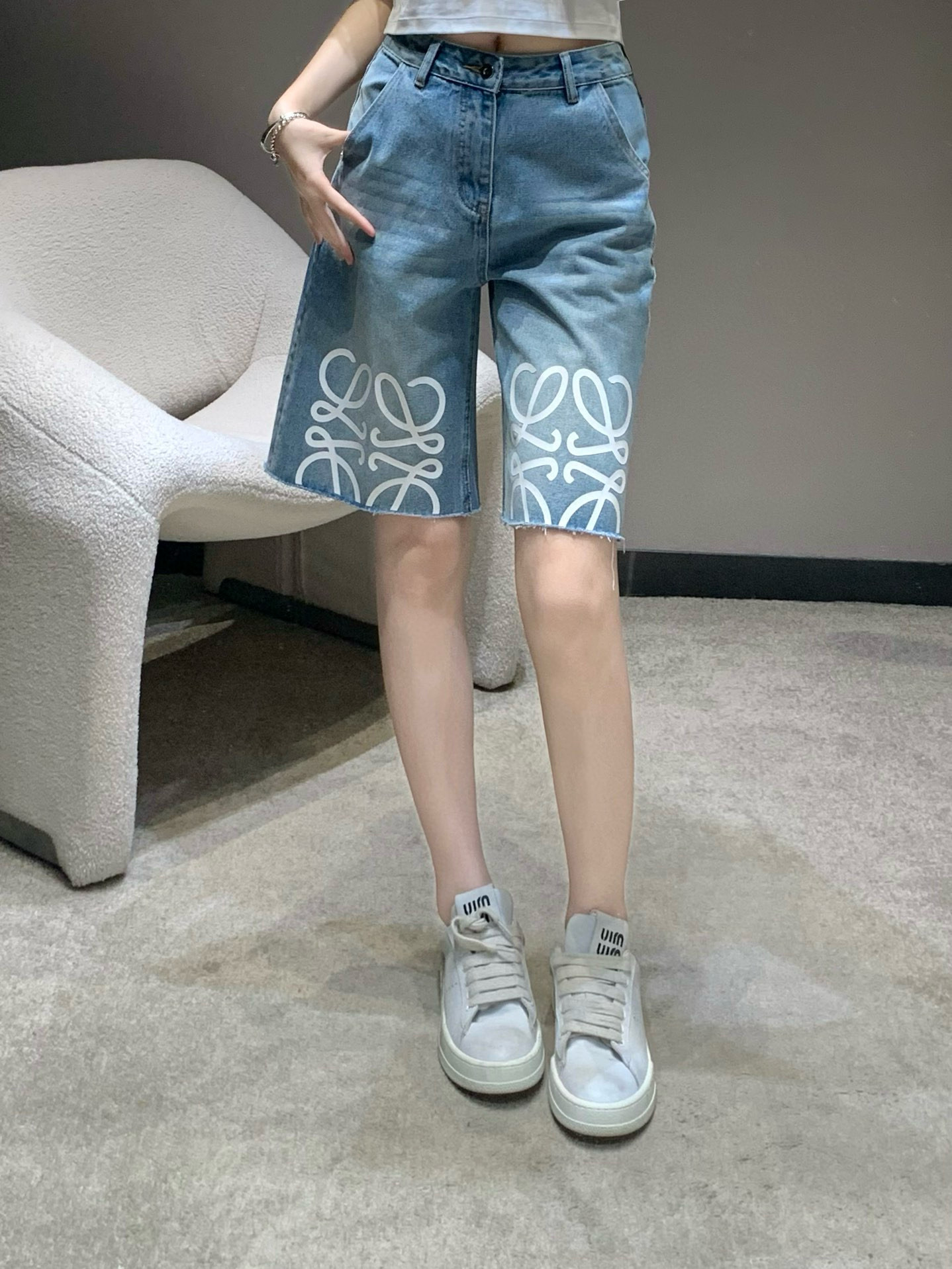 Loewe Women's Denim Shorts, Spring/Summer Collection, Distressed Hem, Logo Print 8 i1745955306313 7613 0 7