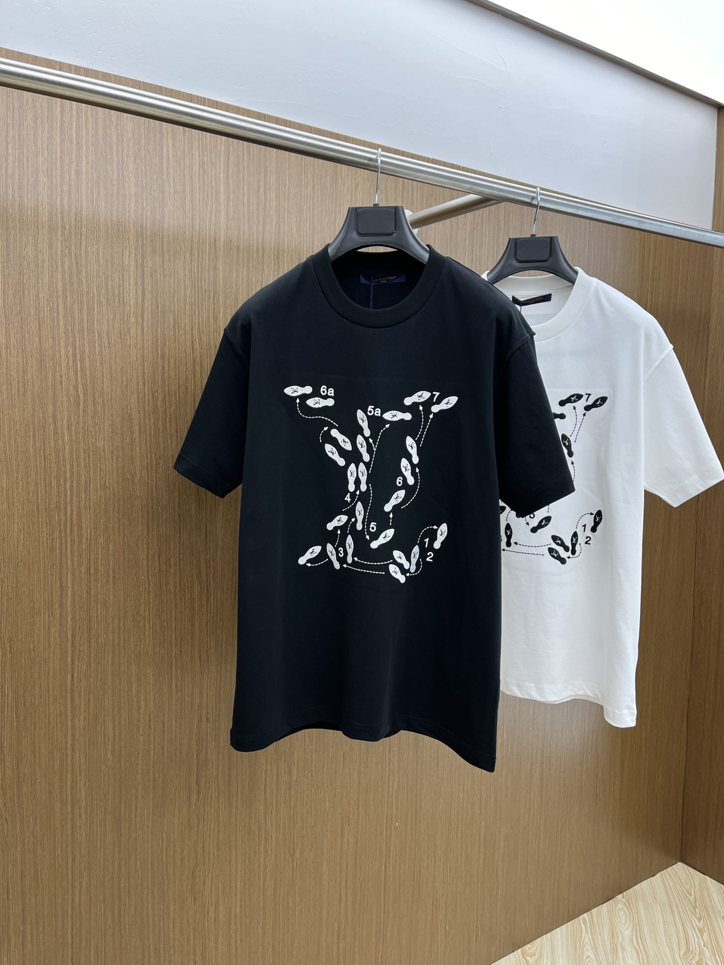 Designer High Replica
 Louis Vuitton Clothing T-Shirt Cotton Spring Collection Fashion Short Sleeve