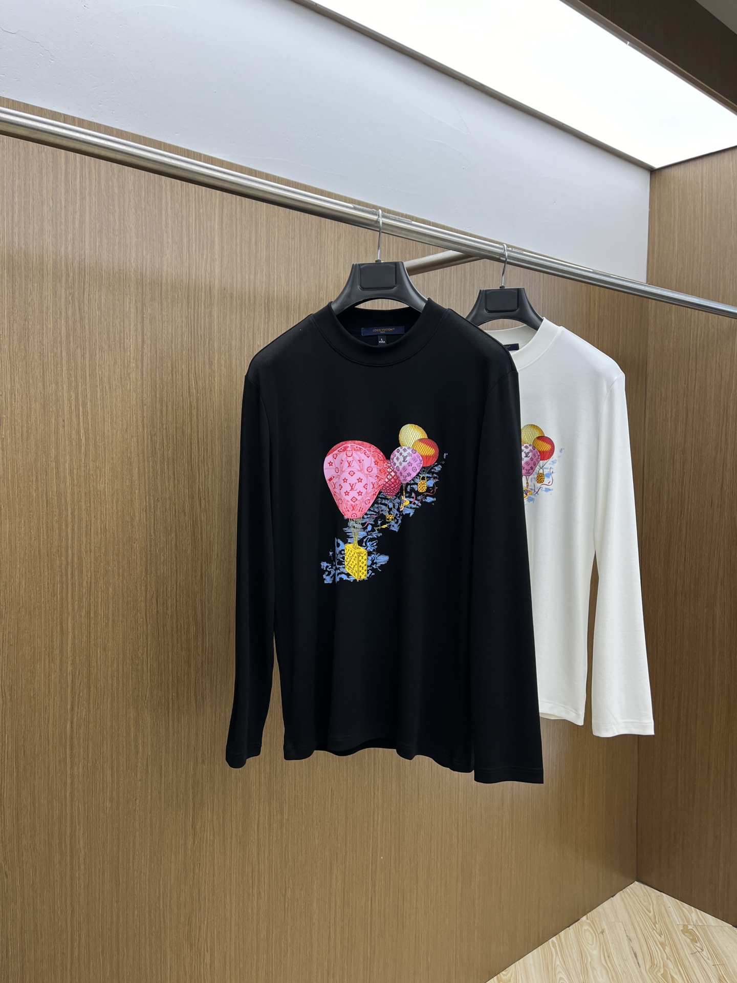 Louis Vuitton Clothing T-Shirt High Quality Designer Replica
 Printing Fall/Winter Collection Long Sleeve