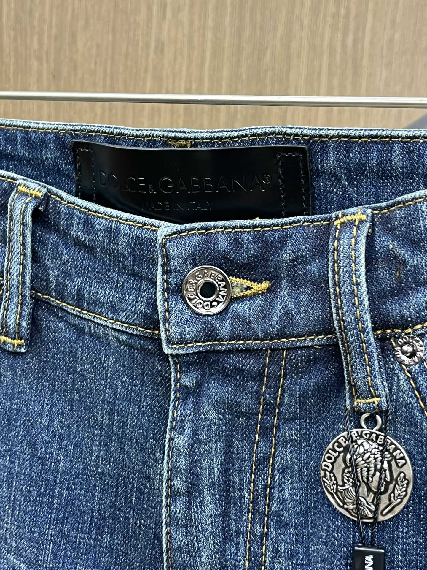 秋冬 DG 🔥🔥高端定制、25ss秋冬最新款原牛仔裤 柜台同步发售 原版定制复刻 客供五金辅料 原单品质