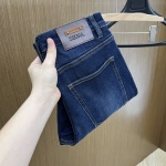 P285 ZZ 🔥🔥High-end custom-made quality 24SS autumn and winter latest original single jeans are released simultaneously on the counter. Original customized replica customer-supplied hardware auxiliary materials original single quality imported denim fabric heavy-working washing workmanship fine line excellent upper body, preferred single product A60 SIZE: 29-38 None 35 1 P285 ZZ 🔥🔥High-end custom-made quality 24SS autumn and winter latest original single jeans are released simultaneously on the counter. Original customized replica customer-supplied hardware auxiliary materials original single quality imported denim fabric heavy-working washing workmanship fine line excellent upper body, preferred single product A60 SIZE: 29-38 None 35