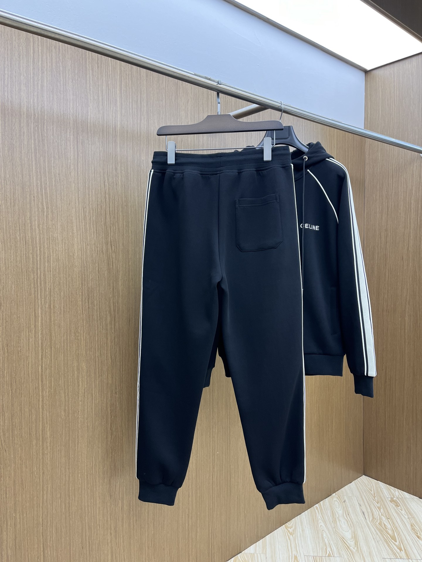新款 /套 ceine 独家专供 高端独家定制款 秋冬新款专柜同款休闲套装，透气舒适休闲！高级感满满！细