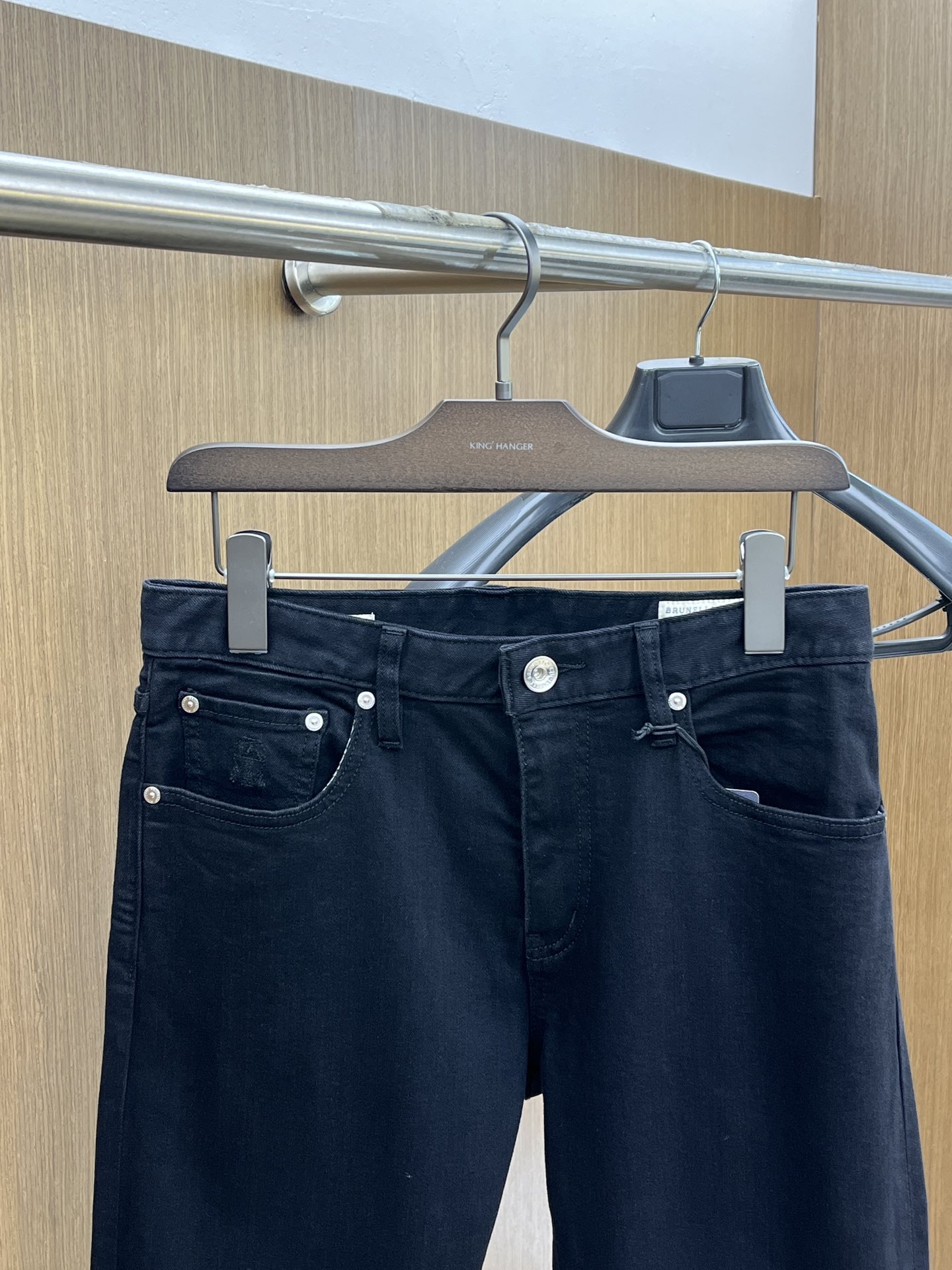 High-End Custom Quality Jeans with Original Monocrops for Spring-Summer - 图片 3