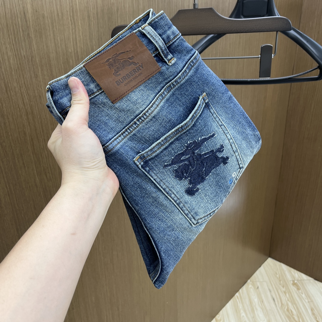 NO:130189,New BBR High-end Customized Quality 25SS Spring and Summer Newest Original Single Jeans Released at the counter Simultaneous Original Customized Replica Customer-supplied Hardware Auxiliary Materials Original Single Quality Imported Denim Fabric Heavy Industry Washing Fine Workmanship Layout Excellent Top Body, Preferred Single Product A60 SIZE:29-36 No 35, jeans,alexander wang19860909新款 BBR 高端定制品质 25SS春夏最新款原单牛仔裤 柜台同步发售 原版定制复刻 客供五金辅料 原单品质 进口牛仔面料重工洗水 做工走线精细 上身绝佳,优选单品A60 SIZE:29-36无35,,jeans,alexander wang,Men's clothing