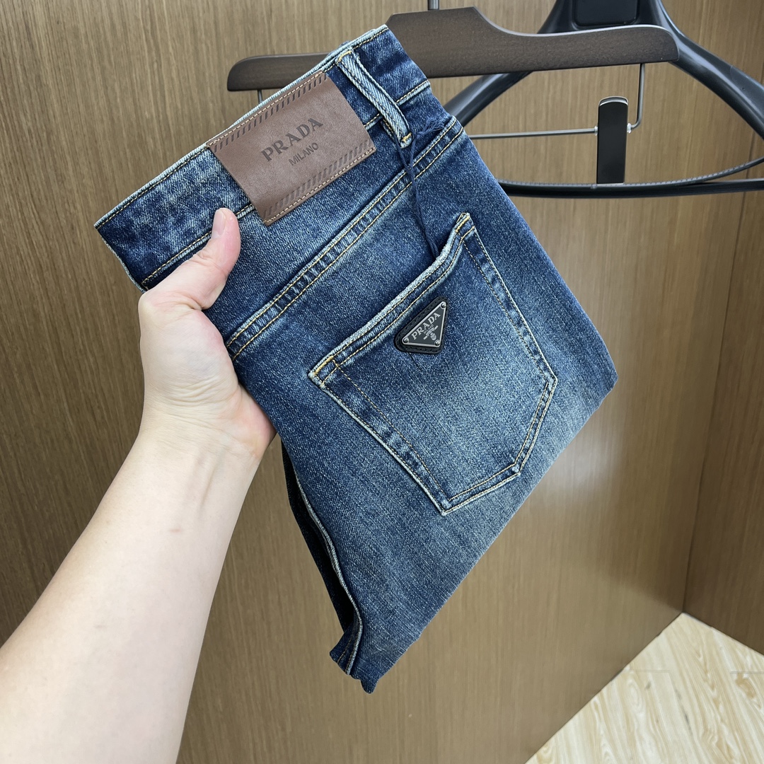 NO:123122,New PD High-end custom quality 25SS spring and summer latest original single jeans available at the counter simultaneously Original customized reproduction Customer-supplied hardware accessories Original single quality Imported denim fabric heavy-duty washing Fine workmanship wiring Excellent upper body, preferred single product A60 SIZE:29-36 No 35, jeans, alexander wang19860909新款 PD 高端定制品质 25SS春夏最新款原单牛仔裤 柜台同步发售 原版定制复刻 客供五金辅料 原单品质 进口牛仔面料重工洗水 做工走线精细 上身绝佳,优选单品A60 SIZE:29-36无35,,jeans,alexander wang,Men's clothing