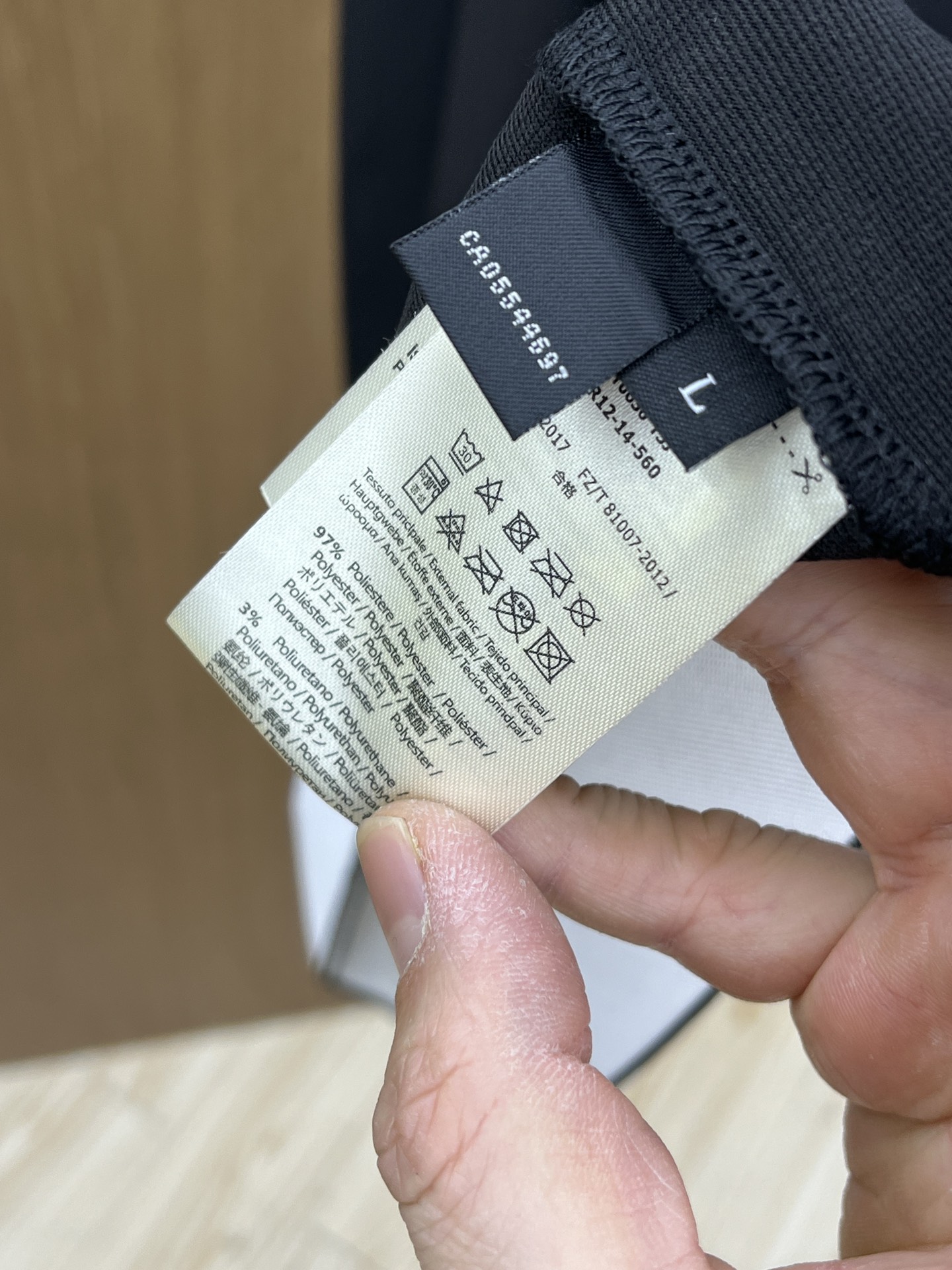 新款  FD 高品质 25早春新款短袖yyds😍 日常出门闭眼搭
定制朱地弹力棉面料短袖Polo衫T恤 