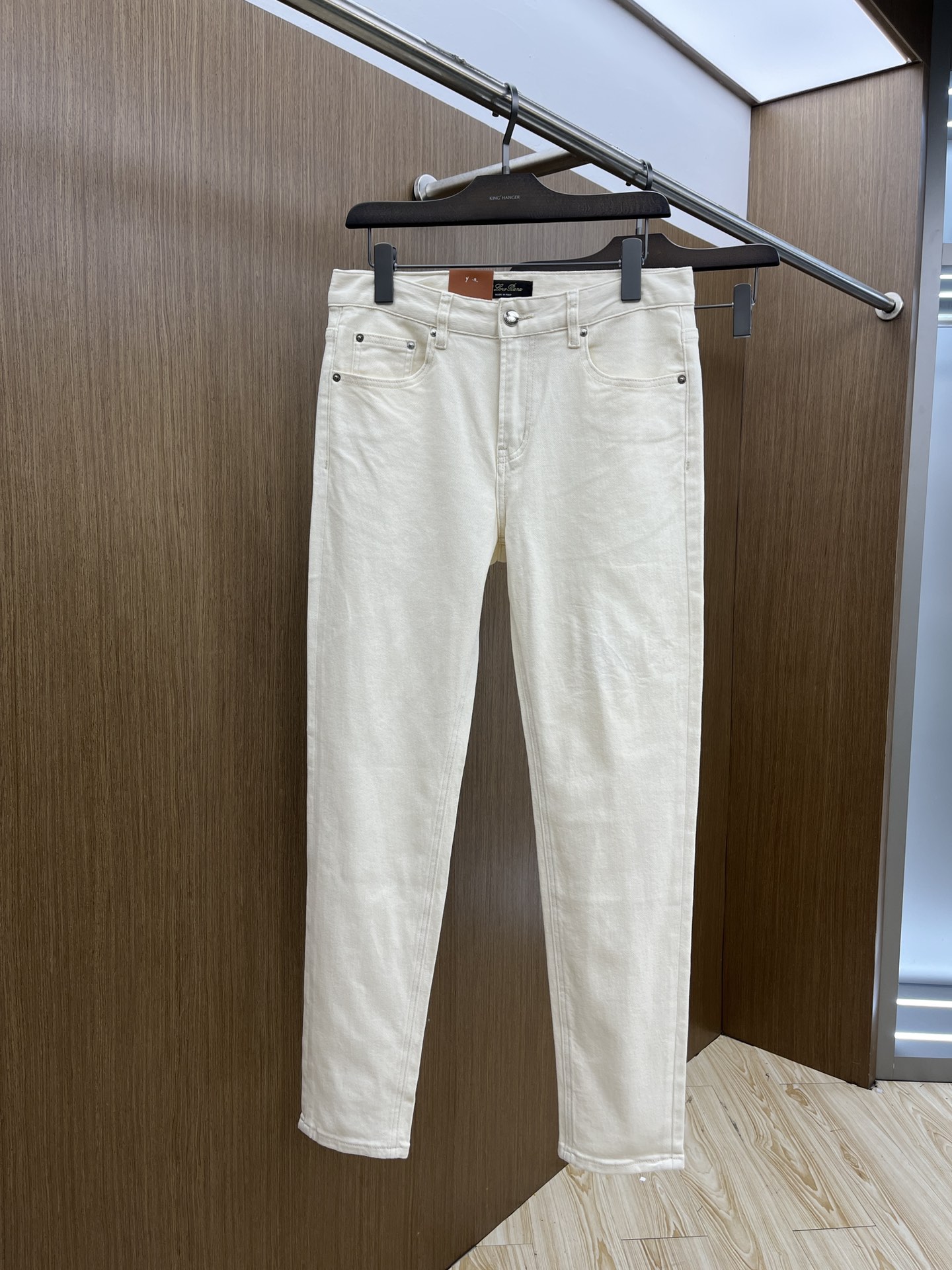 Slim-Fit Denim Jeans: Premium Quality, Early Spring Style - Sizes 29-38 3 i1736882503 9465 6