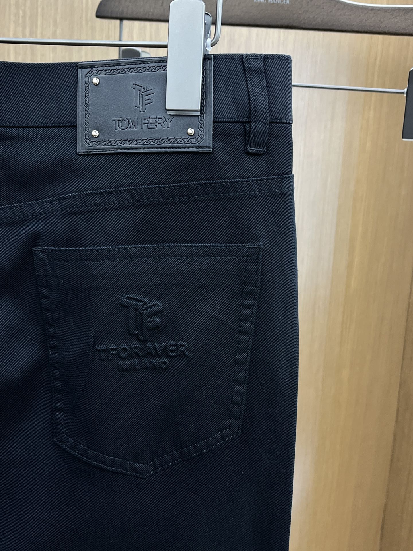  PD 🔥🔥高端定制、2025早春薄款最新款牛仔裤 柜台同步发售 小脚版型，进口固色面料 原版定制复刻 