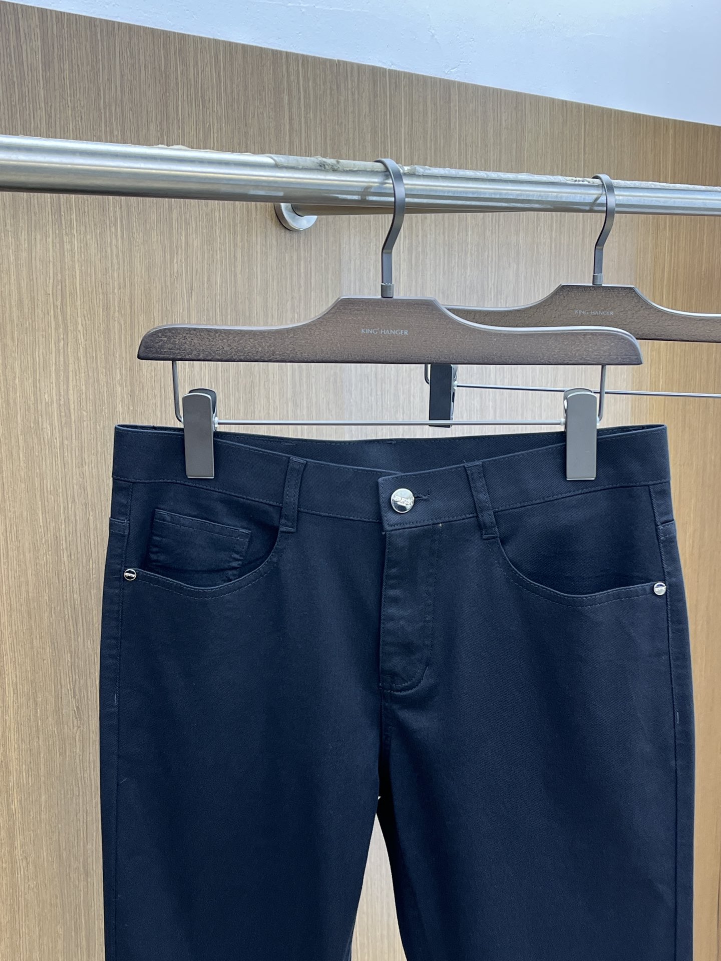  PD 🔥🔥高端定制、2025早春薄款最新款牛仔裤 柜台同步发售 小脚版型，进口固色面料 原版定制复刻 