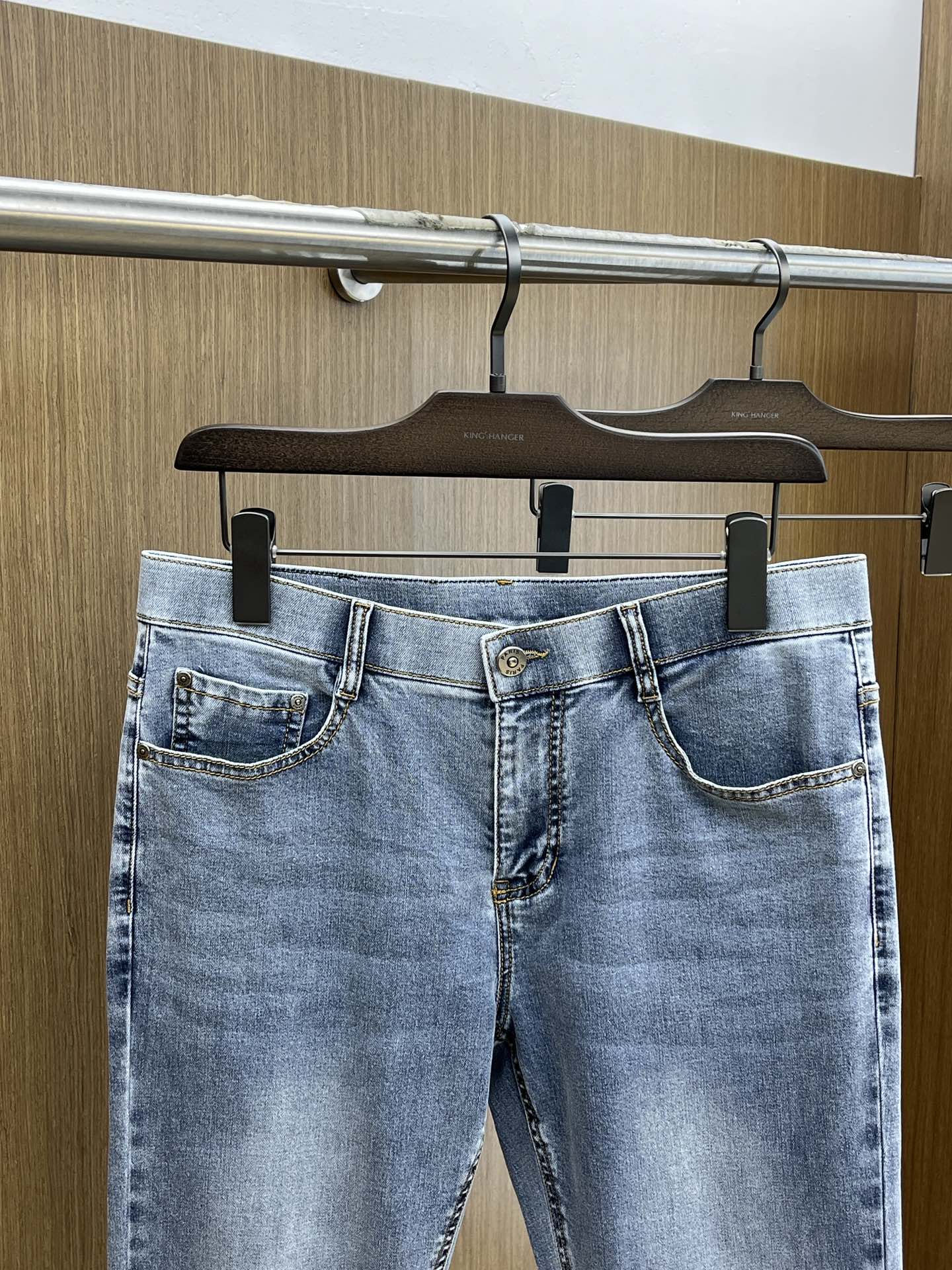 2025 Early Spring YSL Custom Jeans: High-End, Unique Design, Premium Quality, Limited Distribution. - 图片 3