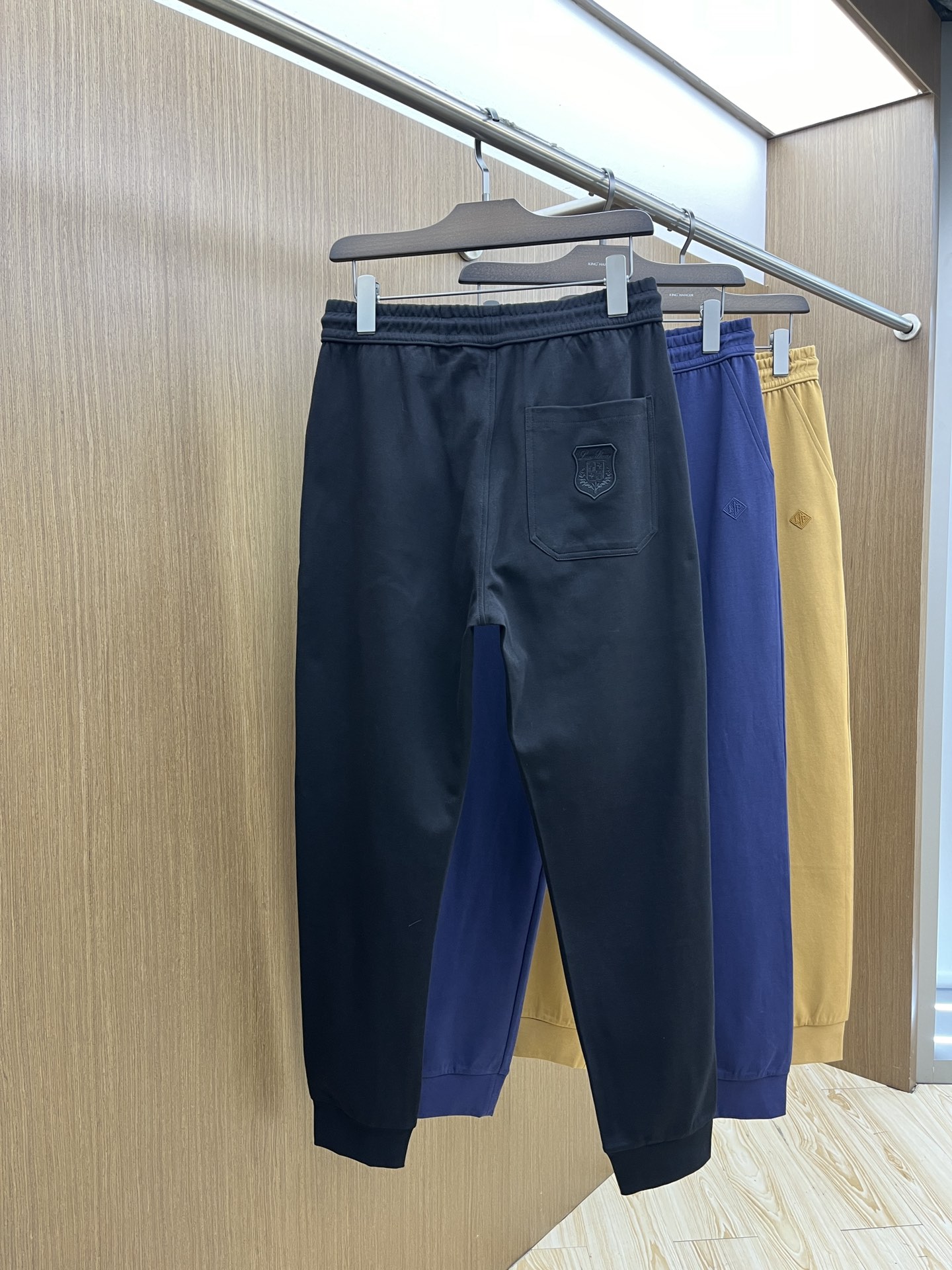 Premium Cotton Logo Sweatpants - Comfortable, Stylish, and Trendy Design 9 i1740429777 7230 0