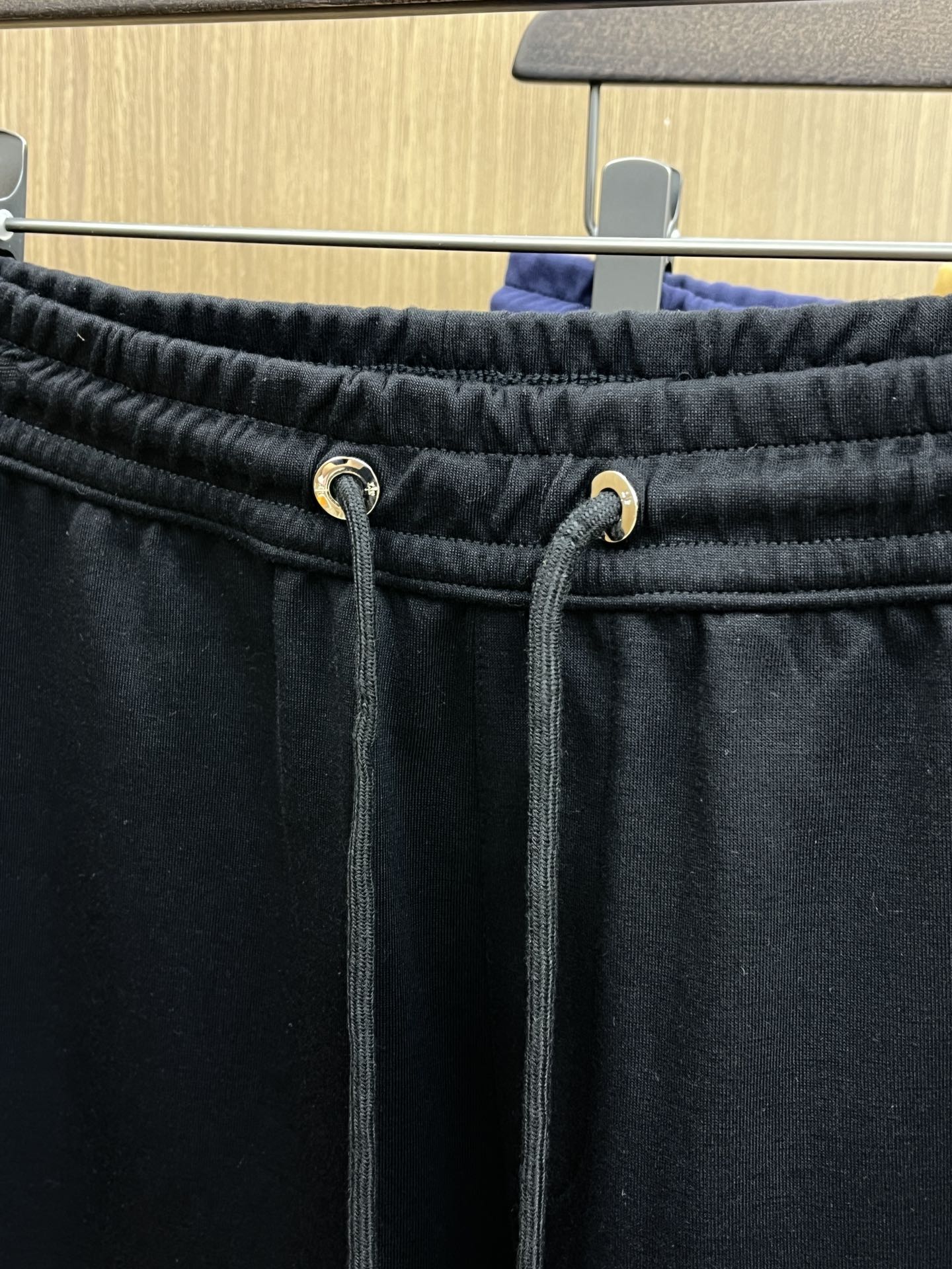 Premium Cotton Logo Sweatpants - Comfortable, Stylish, and Trendy Design 4 i1740429777 8020 4