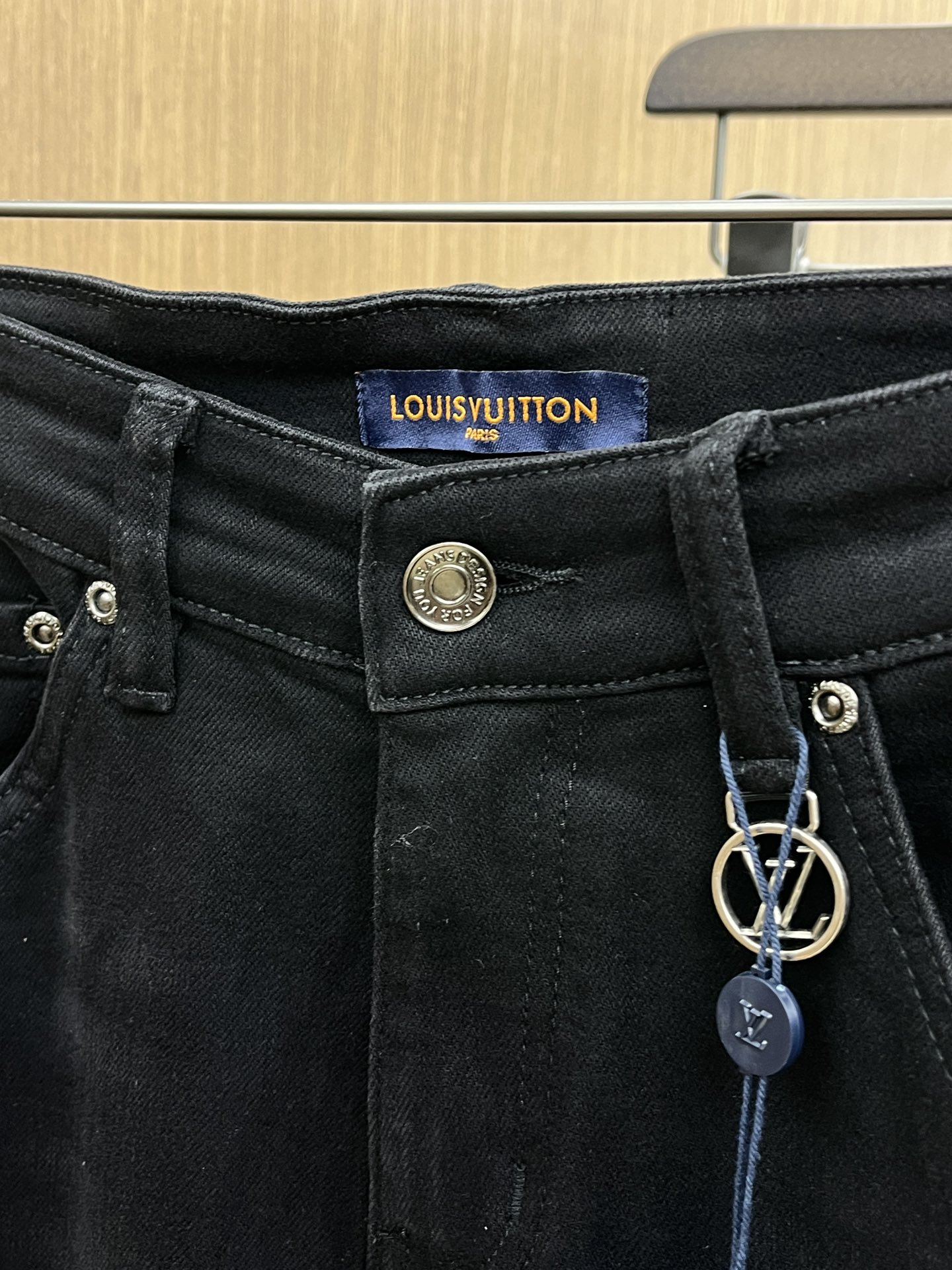 秋冬 LV 🔥🔥高端定制、25ss秋冬最新款原牛仔裤 柜台同步发售 原版定制复刻 客供五金辅料 原单品质