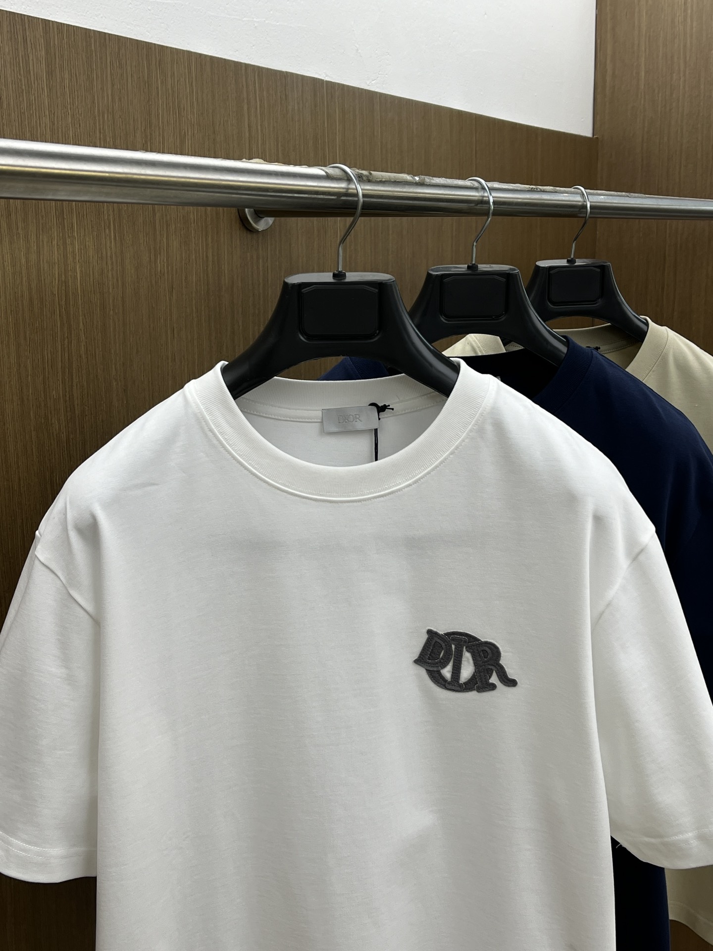 Dior Charm Cotton T-Shirt with Embroidered Logo - Limited Edition 3 i1740682345 5536 4
