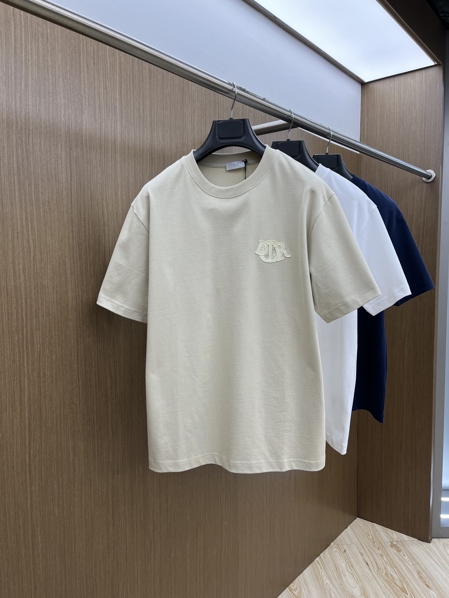 Dior Charm Cotton T-Shirt with Embroidered Logo - Limited Edition 2 i1740682384 8697 3