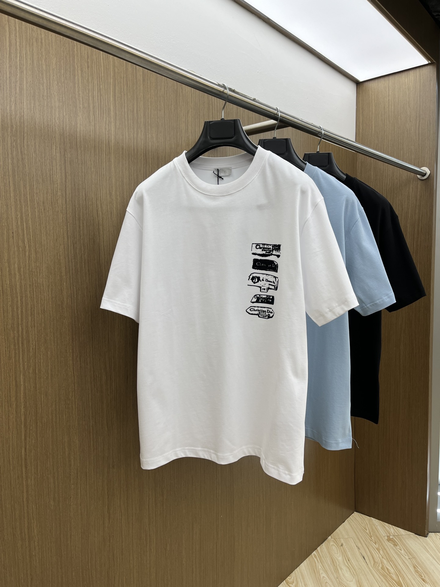 Dior Charm Cotton T-Shirt with Embroidered Logo - Limited Edition 2 i1740682460 893 1