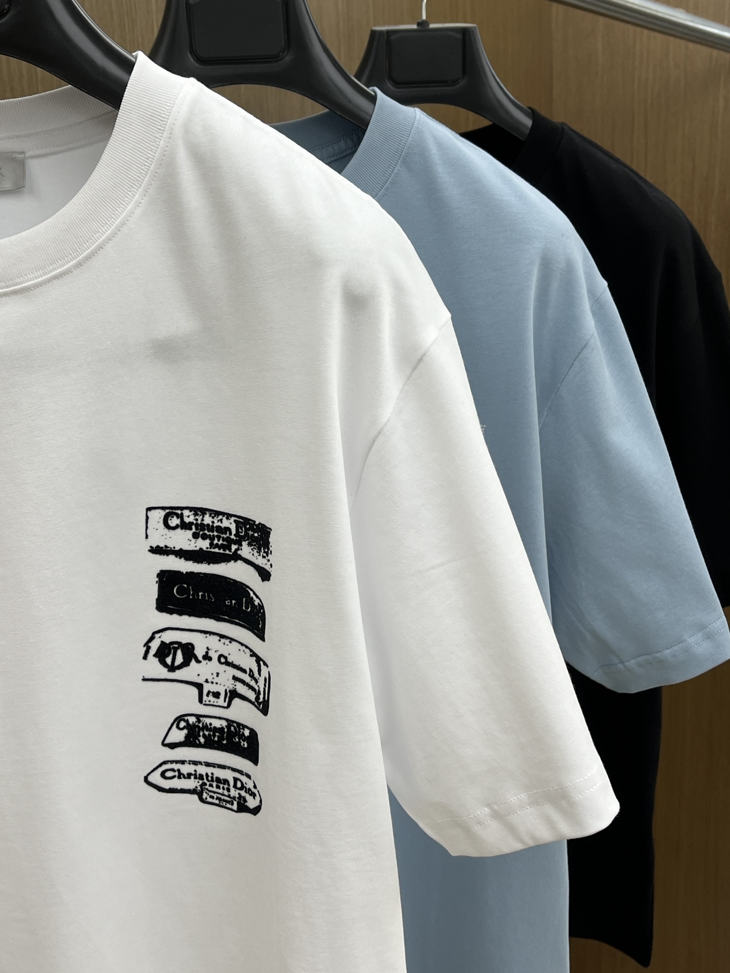Dior Charm Cotton T-Shirt with Embroidered Logo - Limited Edition 4 i1740682461 9351 7