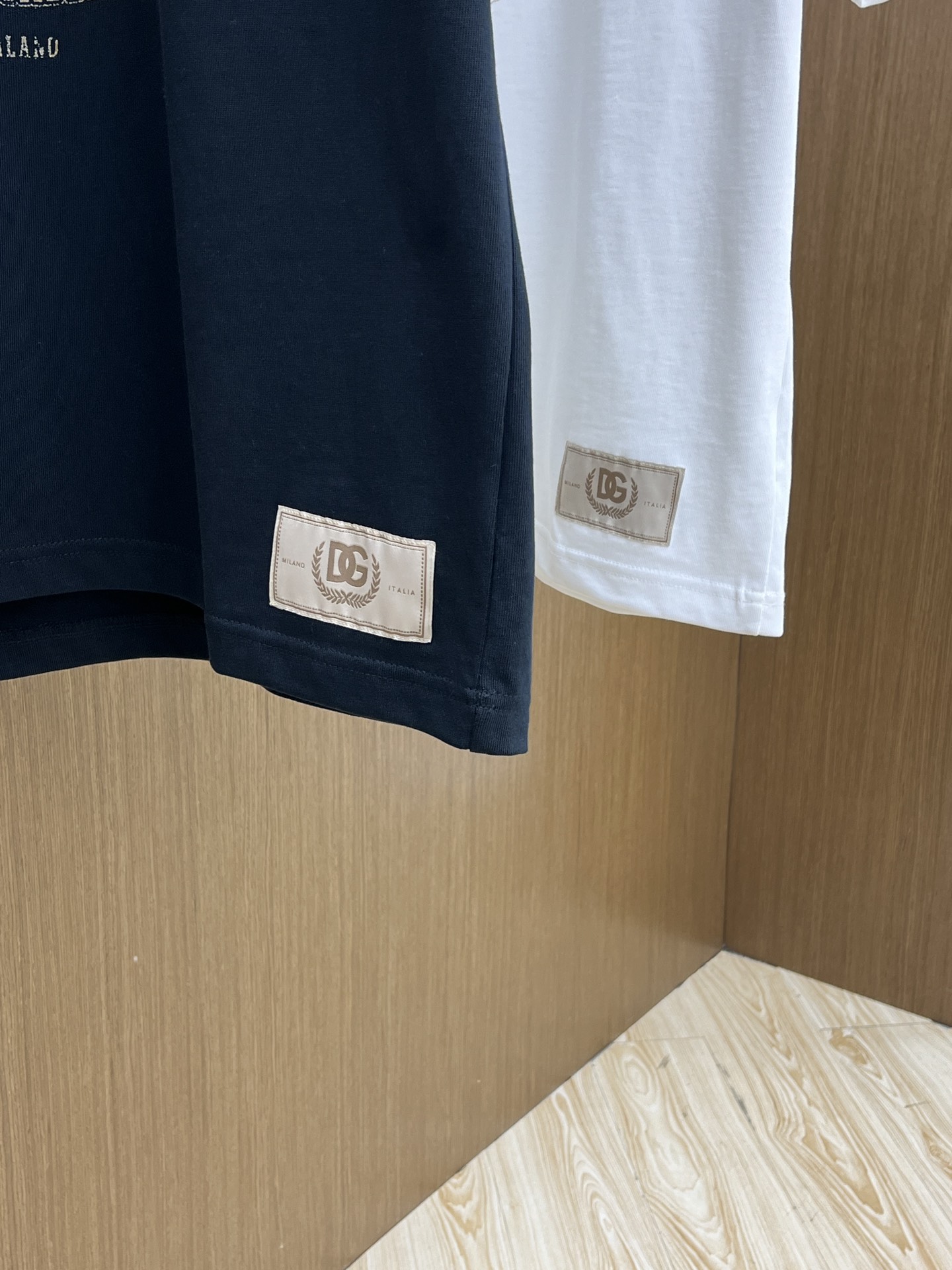 DG 🔥ss夏装新品 专柜在售 最新系列图案logo短袖T恤 必须人手一件的节奏！
进口顶极精梳棉面料
