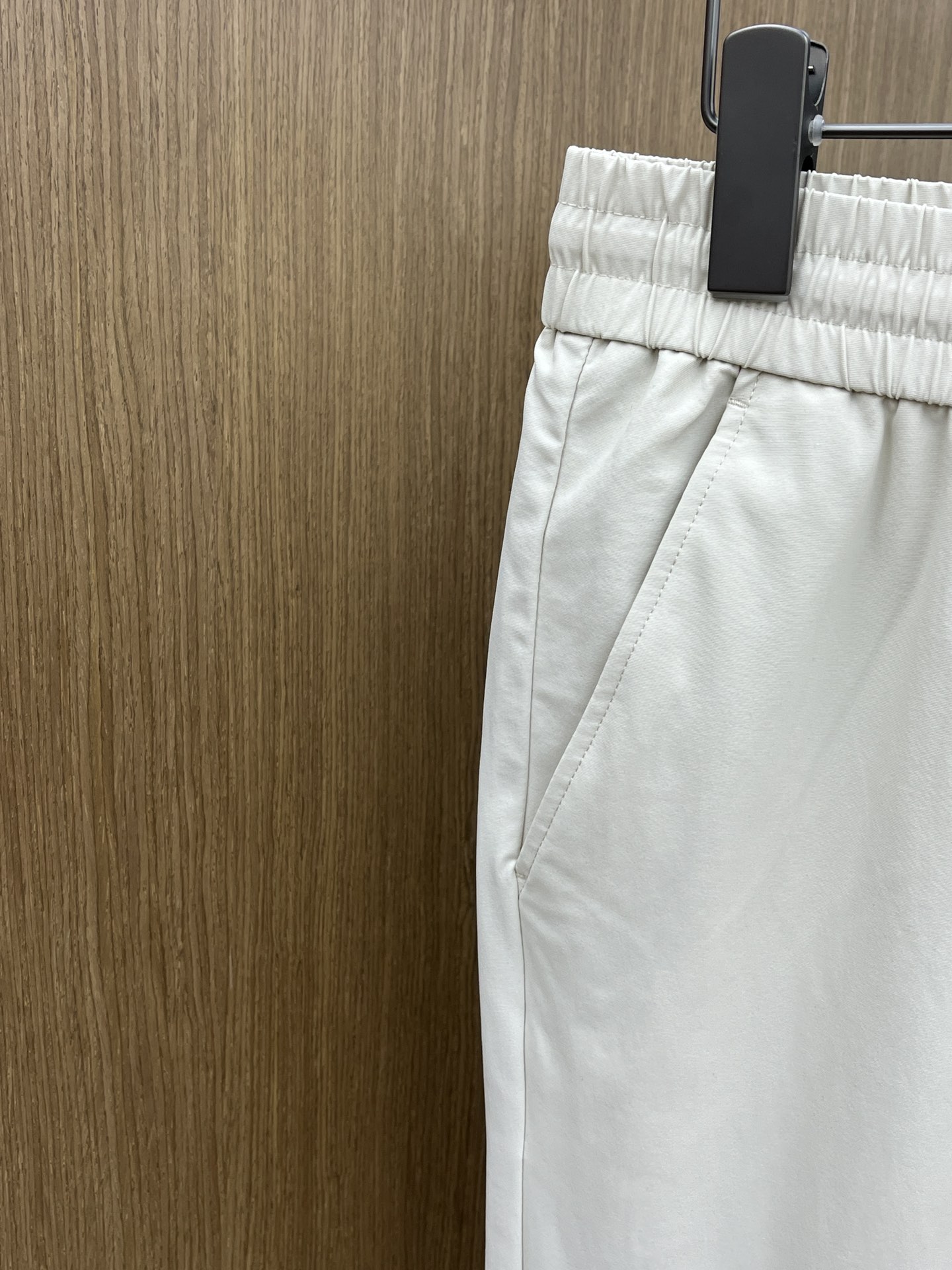  Mon 🔥🔥高端定制、2025早春薄款最新款休闲裤 柜台同步发售 小脚版型，进口固色面料 原版定制复刻