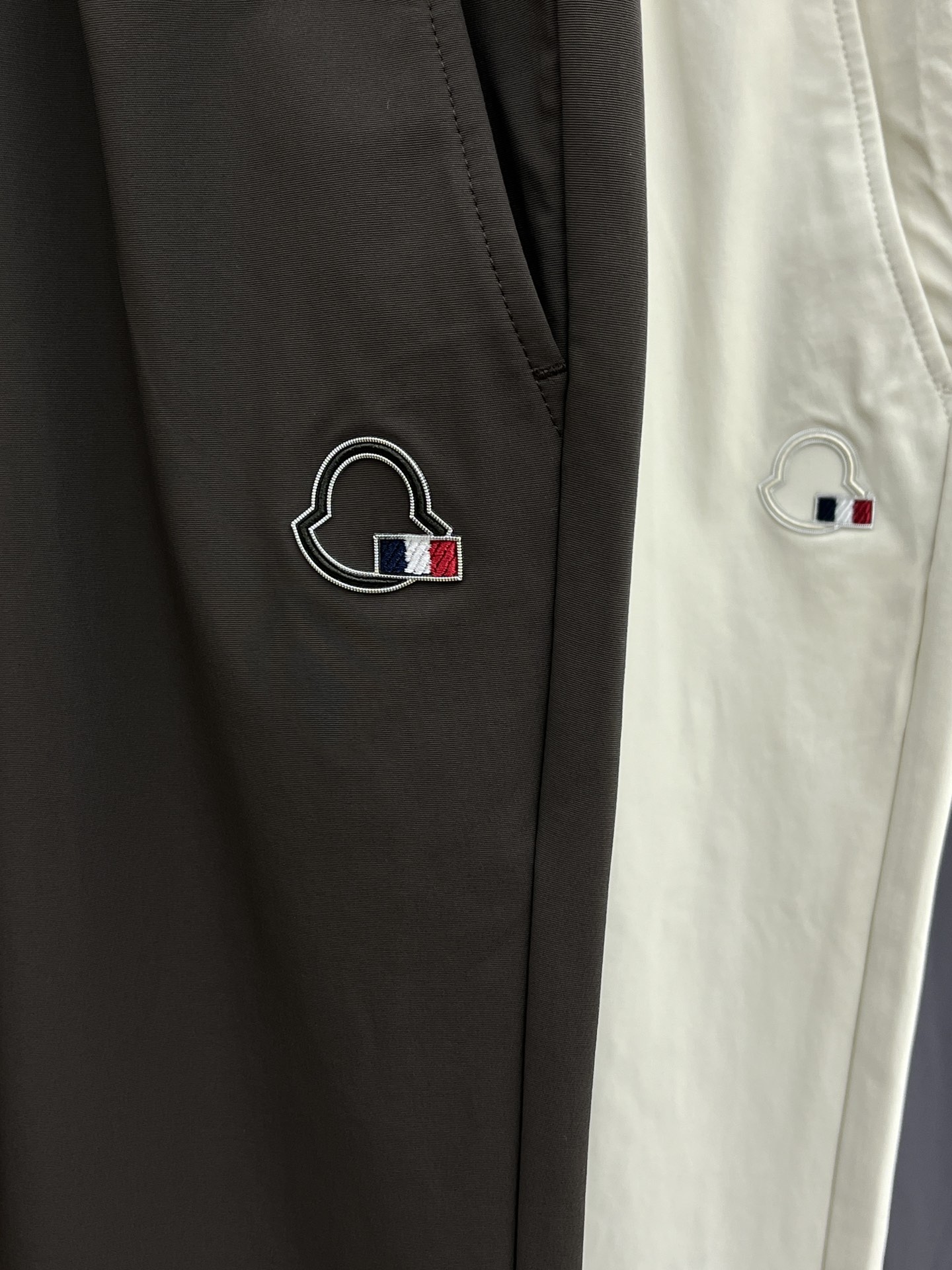  Mon 🔥🔥高端定制、2025早春薄款最新款休闲裤 柜台同步发售 小脚版型，进口固色面料 原版定制复刻