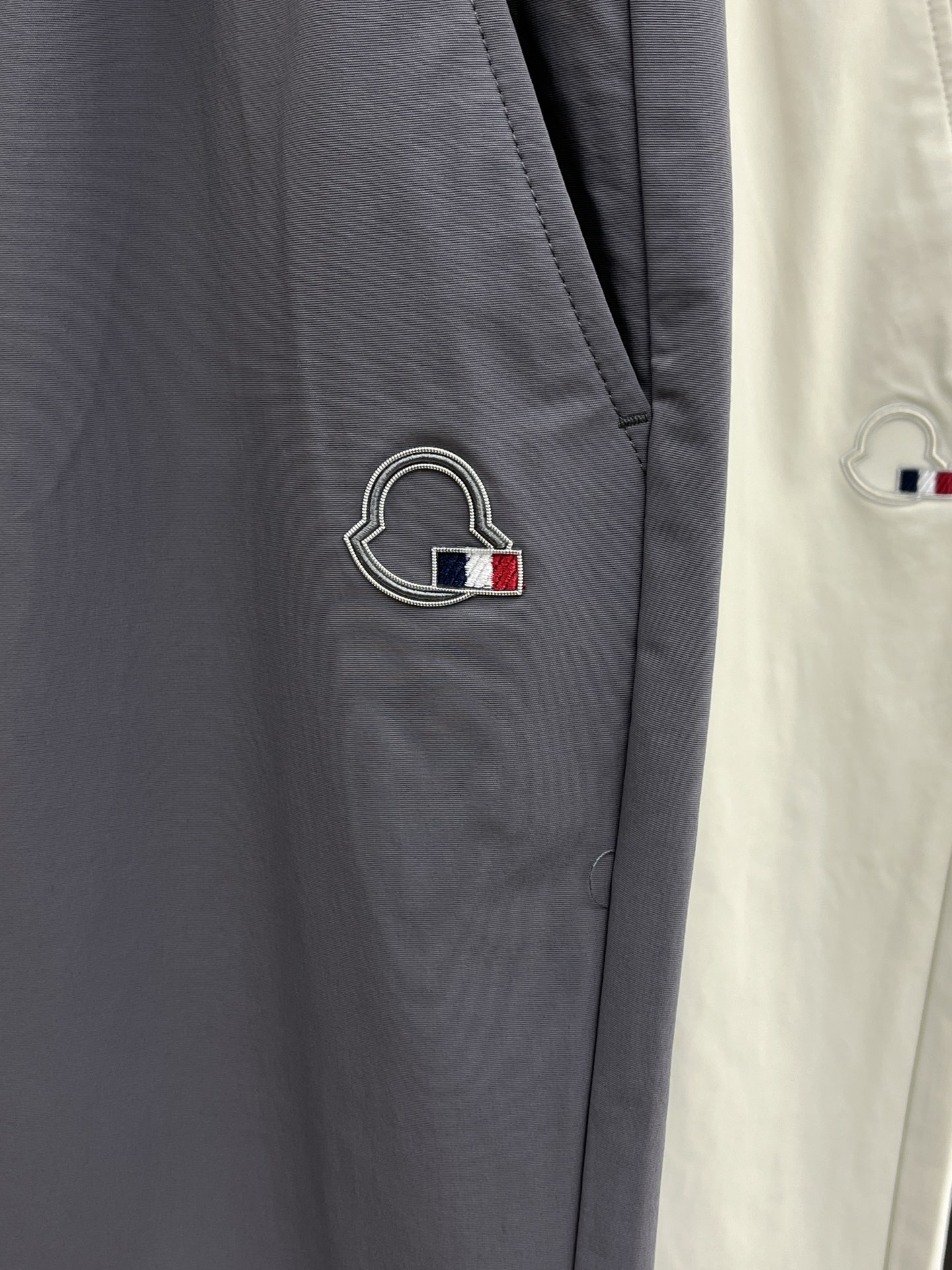  Mon 🔥🔥高端定制、2025早春薄款最新款休闲裤 柜台同步发售 小脚版型，进口固色面料 原版定制复刻