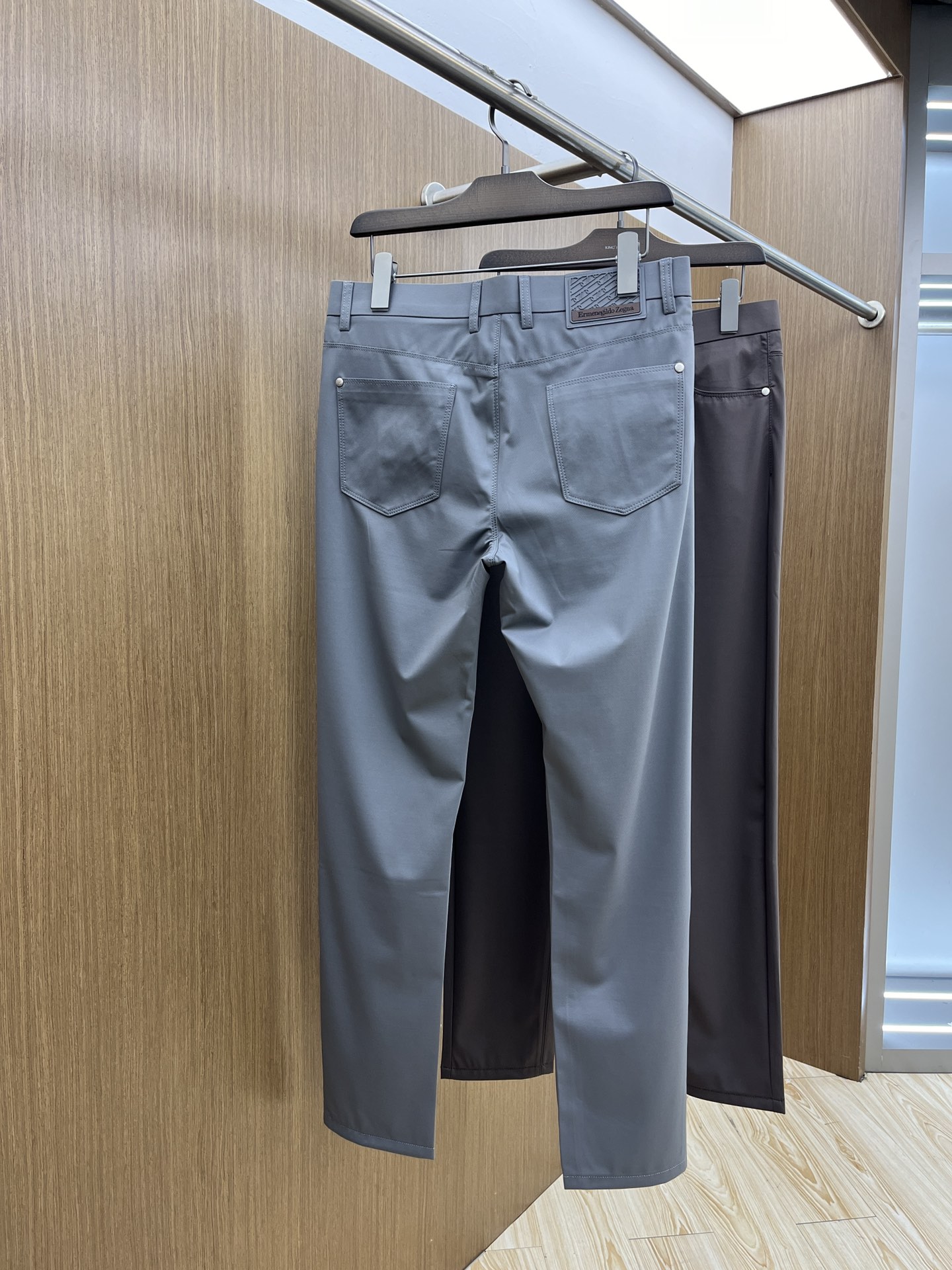  ZZ 🔥🔥高端定制、2025早春薄款最新款休闲裤 柜台同步发售 小脚版型，进口固色面料 原版定制复刻 