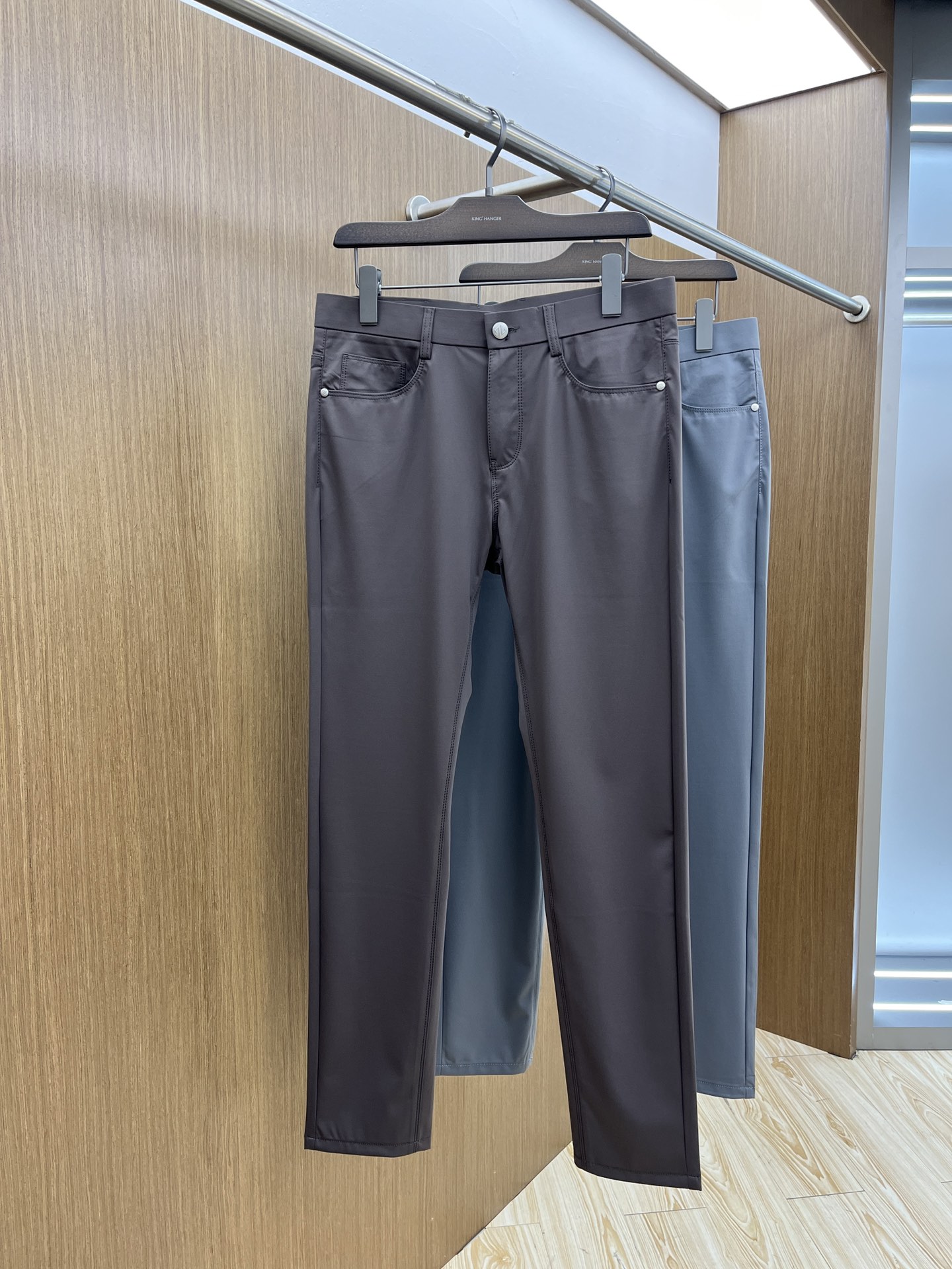  ZZ 🔥🔥高端定制、2025早春薄款最新款休闲裤 柜台同步发售 小脚版型，进口固色面料 原版定制复刻 