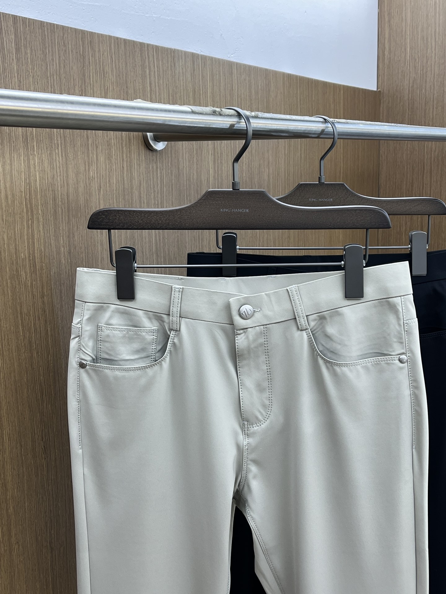  ZZ 🔥🔥高端定制、2025早春薄款最新款休闲裤 柜台同步发售 小脚版型，进口固色面料 原版定制复刻 