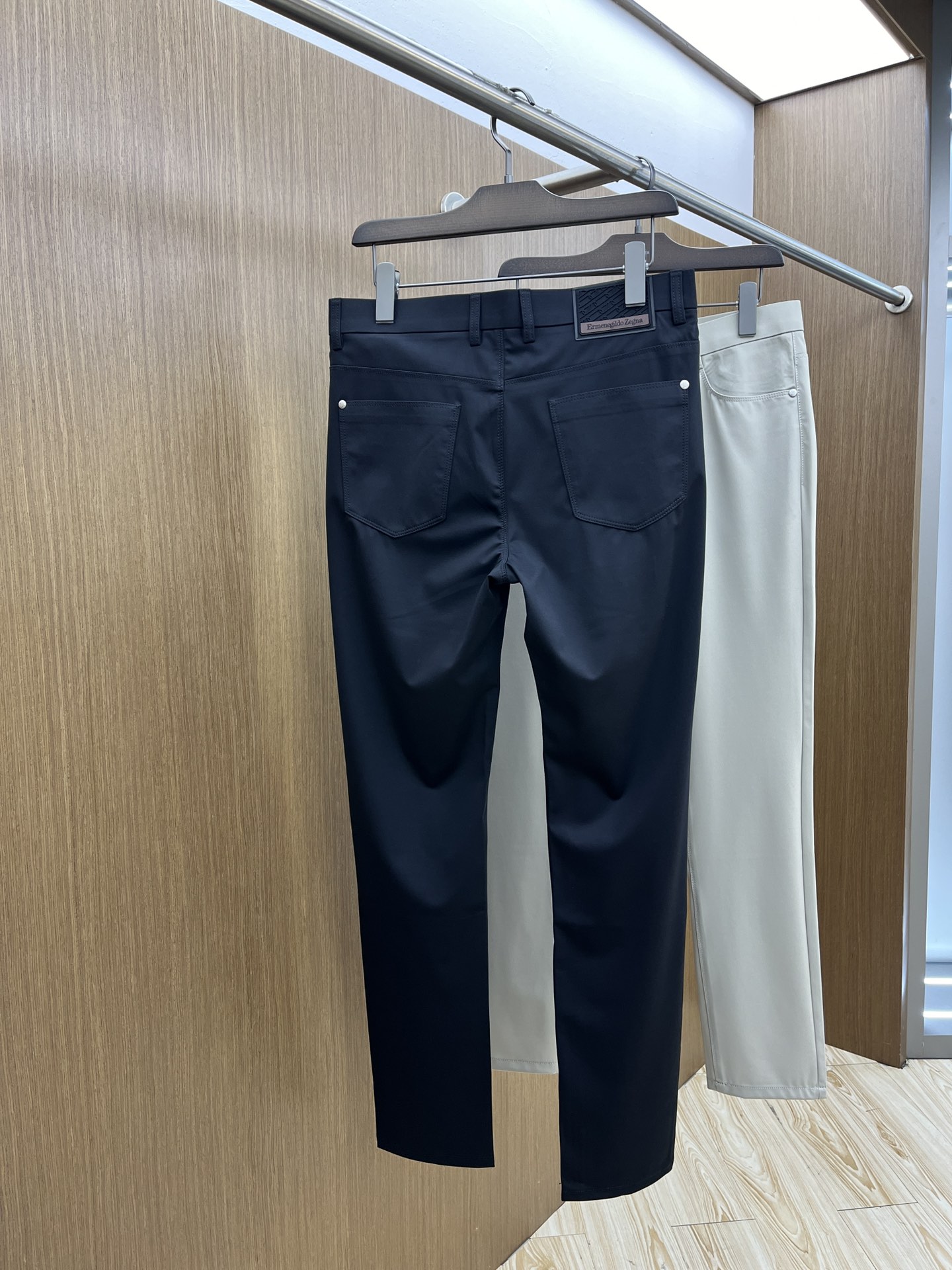  ZZ 🔥🔥高端定制、2025早春薄款最新款休闲裤 柜台同步发售 小脚版型，进口固色面料 原版定制复刻 