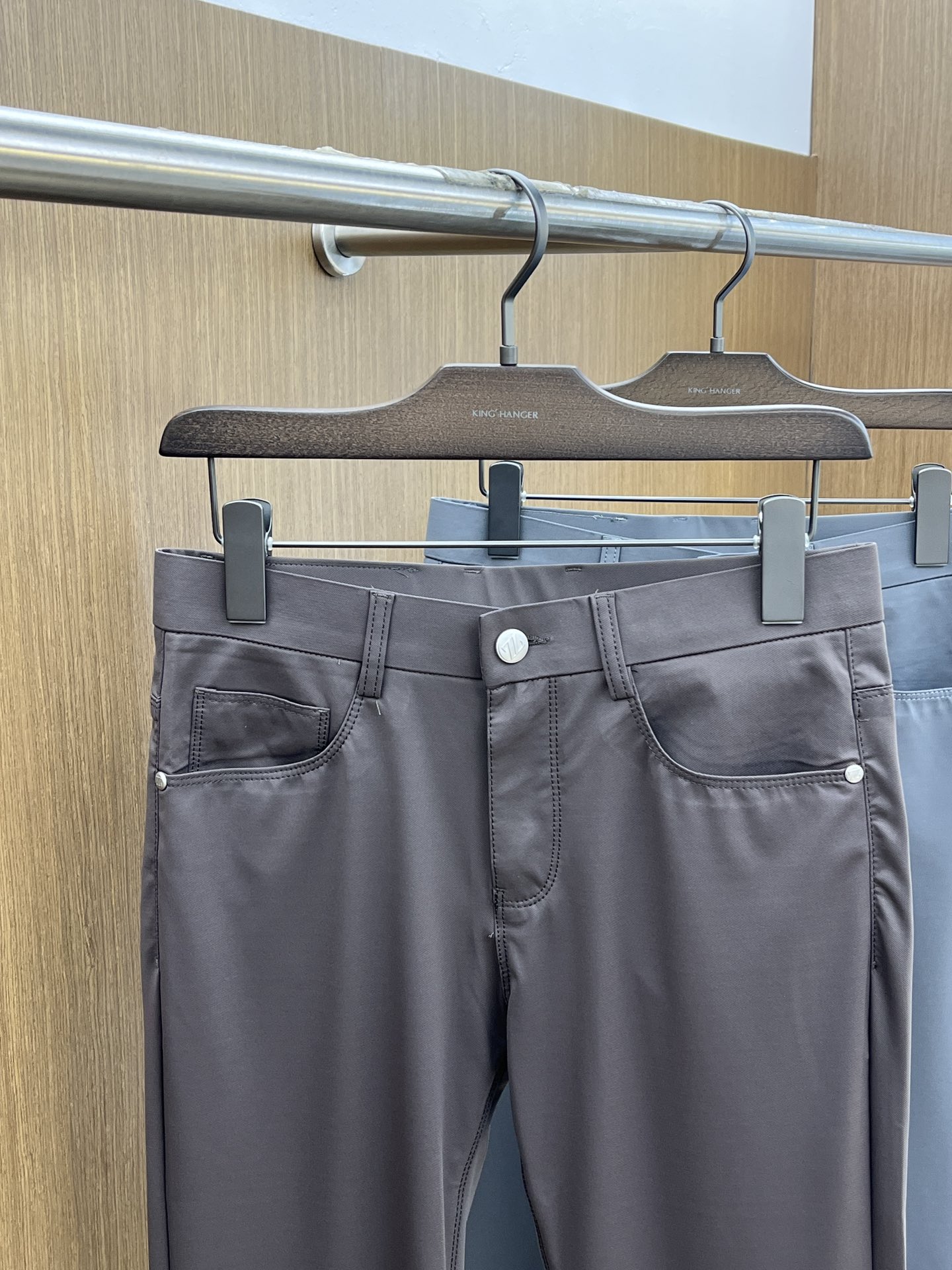  ZZ 🔥🔥高端定制、2025早春薄款最新款休闲裤 柜台同步发售 小脚版型，进口固色面料 原版定制复刻 