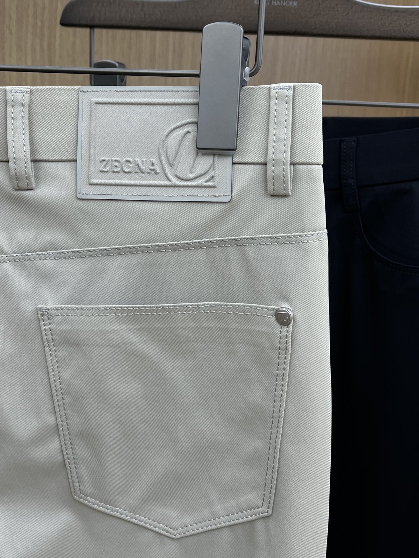  ZZ 🔥🔥高端定制、2025早春薄款最新款休闲裤 柜台同步发售 小脚版型，进口固色面料 原版定制复刻 